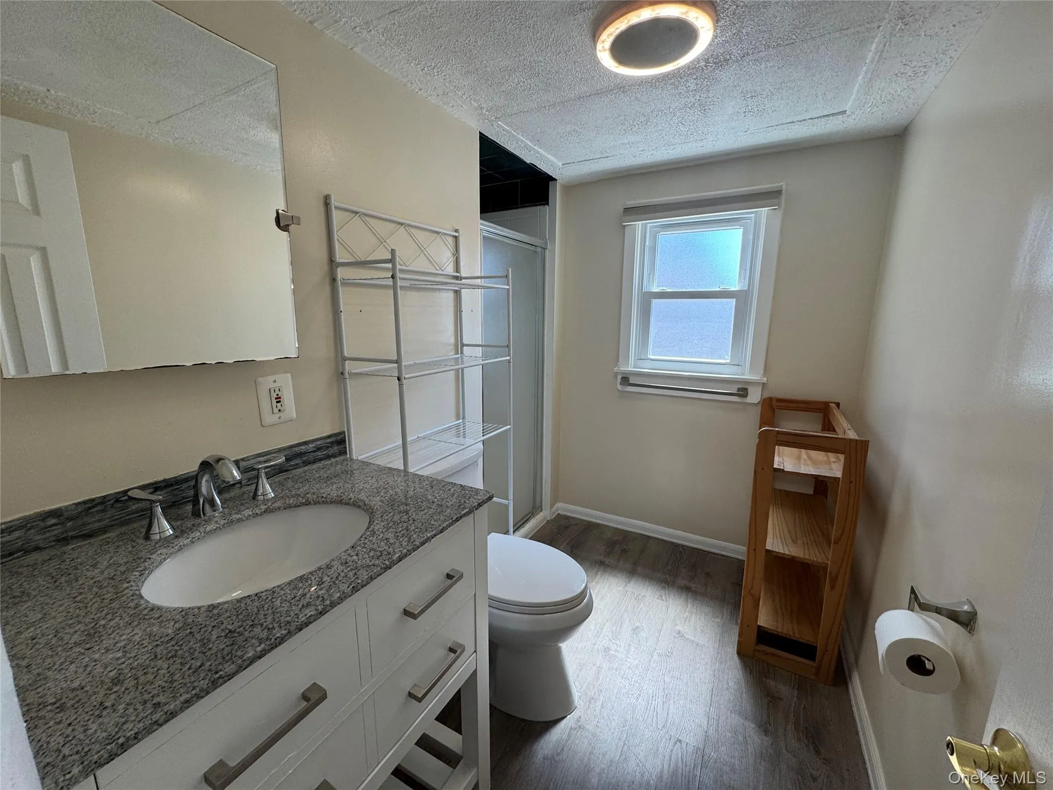 486 Silver Street, West Babylon, NY, 2 Bedrooms Bedrooms, 5 Rooms Rooms,1 BathroomBathrooms,Residential Lease,For Rent,Silver,0,988662 486 Silver Street, West Babylon, NY, 2 Bedrooms Bedrooms, 5 Rooms Rooms,1 BathroomBathrooms,Residential Lease,For Rent,Silver,0,988662