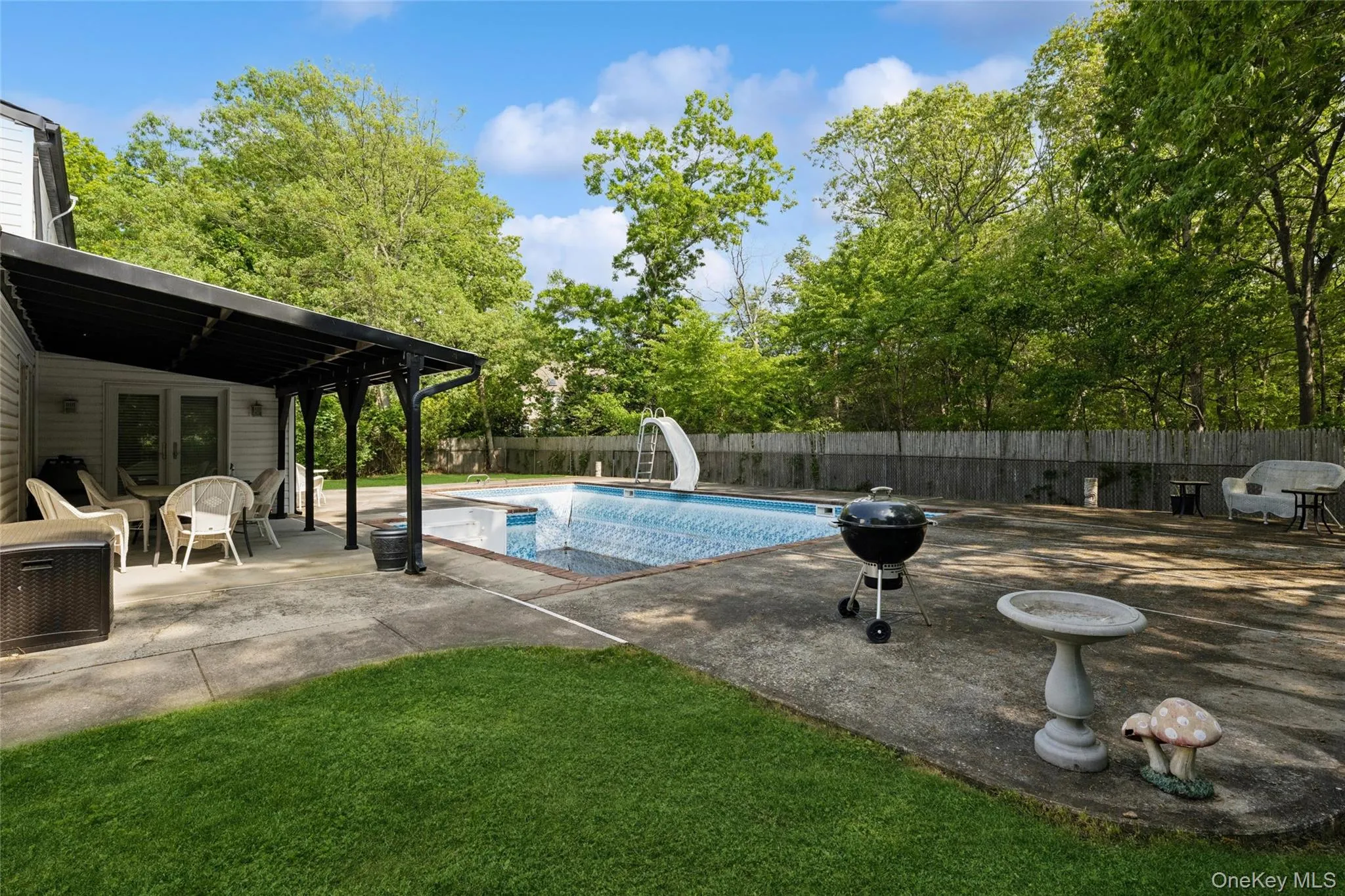10 Rita Drive, Brookhaven, NY, 6 Bedrooms Bedrooms, 9 Rooms Rooms,3 BathroomsBathrooms,Residential,For Rent,Rita,0,988689 10 Rita Drive, Brookhaven, NY, 6 Bedrooms Bedrooms, 9 Rooms Rooms,3 BathroomsBathrooms,Residential,For Rent,Rita,0,988689