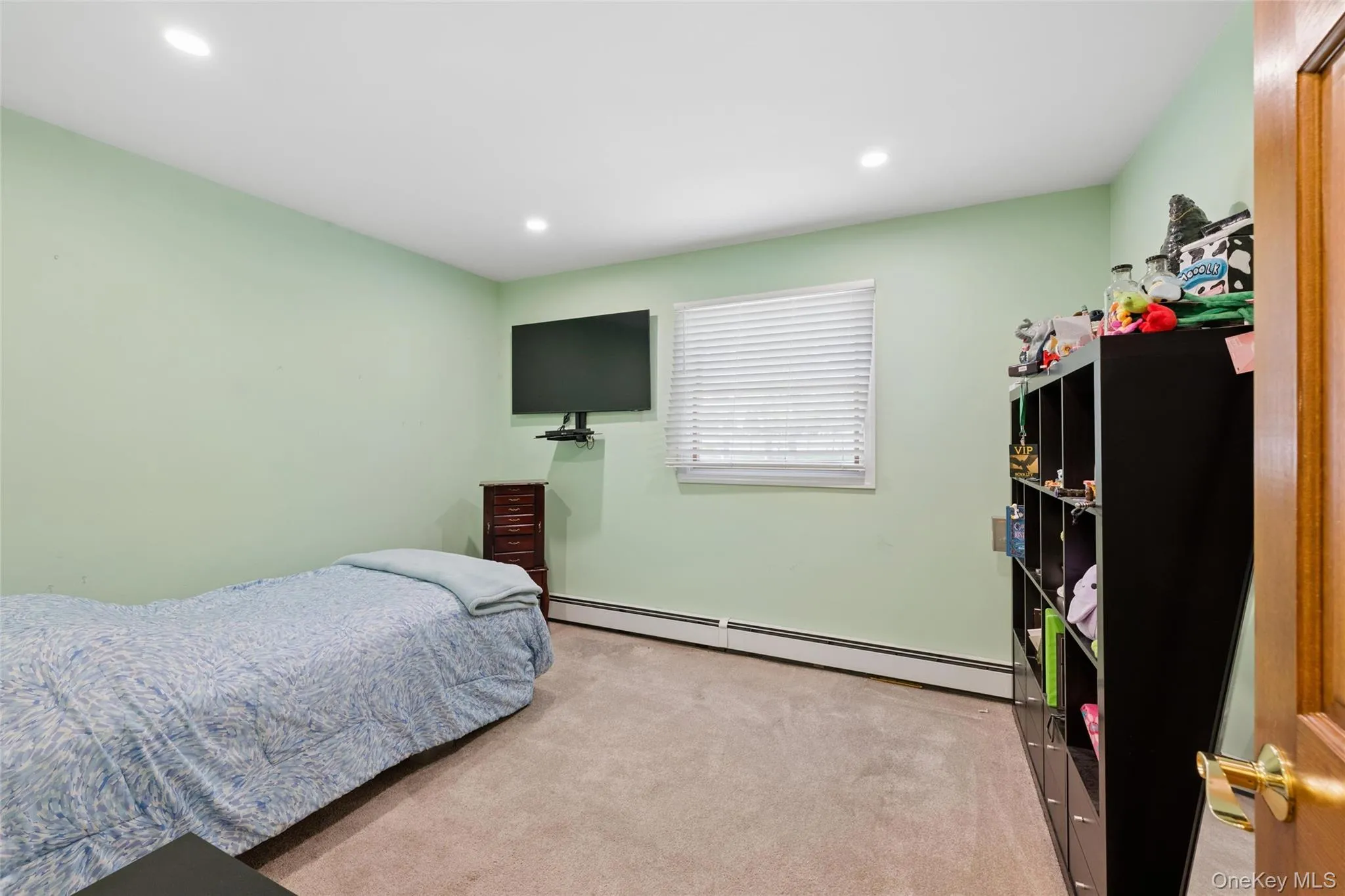 10 Rita Drive, Brookhaven, NY, 6 Bedrooms Bedrooms, 9 Rooms Rooms,3 BathroomsBathrooms,Residential,For Rent,Rita,0,988689 10 Rita Drive, Brookhaven, NY, 6 Bedrooms Bedrooms, 9 Rooms Rooms,3 BathroomsBathrooms,Residential,For Rent,Rita,0,988689