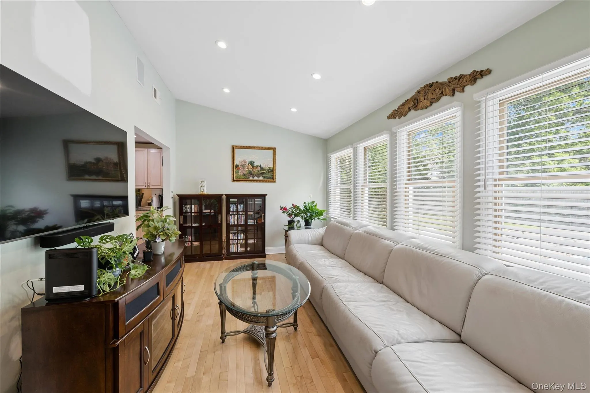 10 Rita Drive, Brookhaven, NY, 6 Bedrooms Bedrooms, 9 Rooms Rooms,3 BathroomsBathrooms,Residential,For Rent,Rita,0,988689 10 Rita Drive, Brookhaven, NY, 6 Bedrooms Bedrooms, 9 Rooms Rooms,3 BathroomsBathrooms,Residential,For Rent,Rita,0,988689