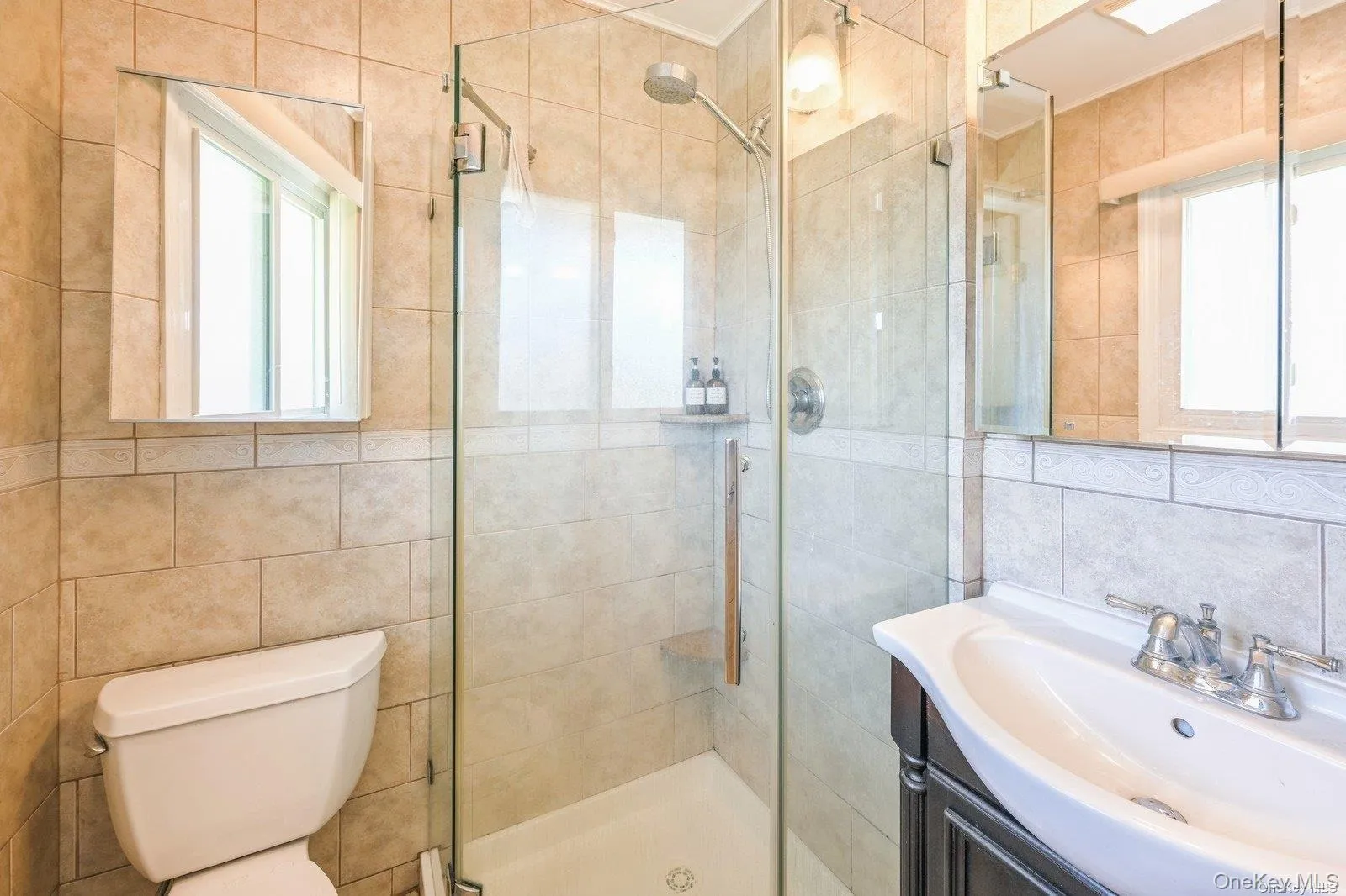 41 Eaton Road, Oyster Bay, NY, 3 Bedrooms Bedrooms, 7 Rooms Rooms,2 BathroomsBathrooms,Residential Lease,For Rent,Eaton,0,988696 41 Eaton Road, Oyster Bay, NY, 3 Bedrooms Bedrooms, 7 Rooms Rooms,2 BathroomsBathrooms,Residential Lease,For Rent,Eaton,0,988696