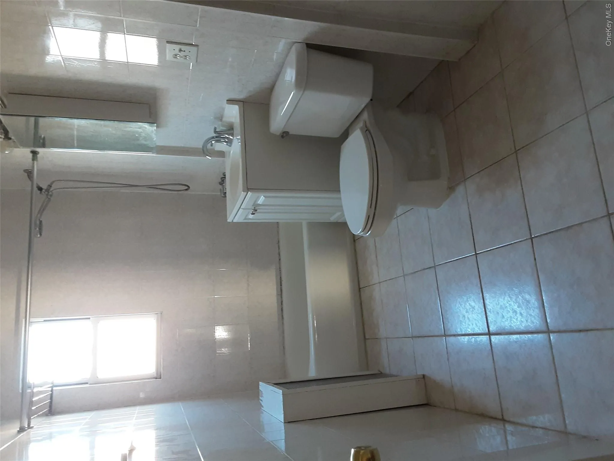 76-25 167th Street, New York, NY, 3 Bedrooms Bedrooms, 8 Rooms Rooms,2 BathroomsBathrooms,Residential Lease,For Rent,167th,0,988700 76-25 167th Street, New York, NY, 3 Bedrooms Bedrooms, 8 Rooms Rooms,2 BathroomsBathrooms,Residential Lease,For Rent,167th,0,988700
