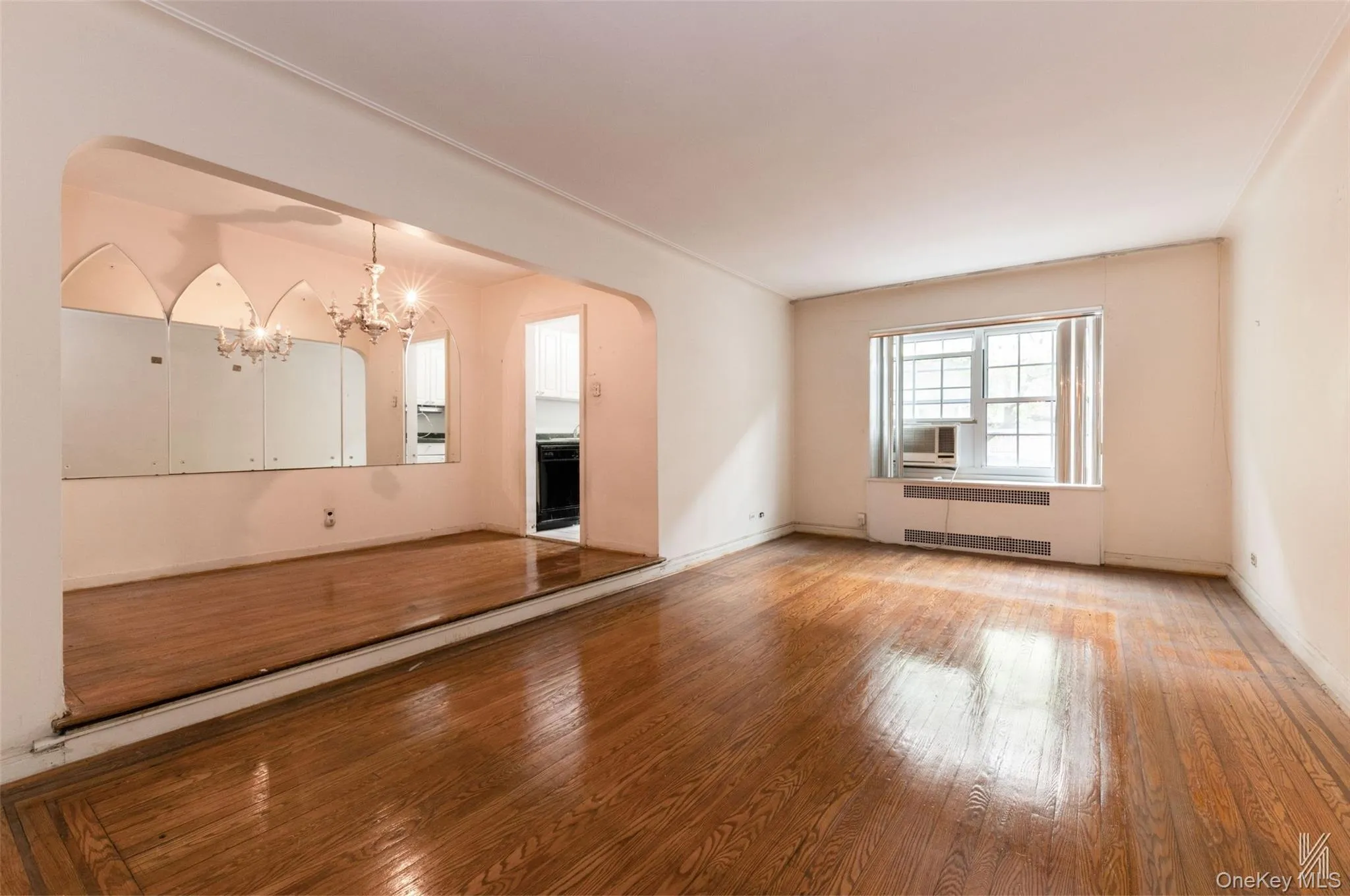 35-24 78th Street, New York, NY, 2 Bedrooms Bedrooms, 5 Rooms Rooms,1 BathroomBathrooms,Residential,For Rent,78th,0,988710 35-24 78th Street, New York, NY, 2 Bedrooms Bedrooms, 5 Rooms Rooms,1 BathroomBathrooms,Residential,For Rent,78th,0,988710
