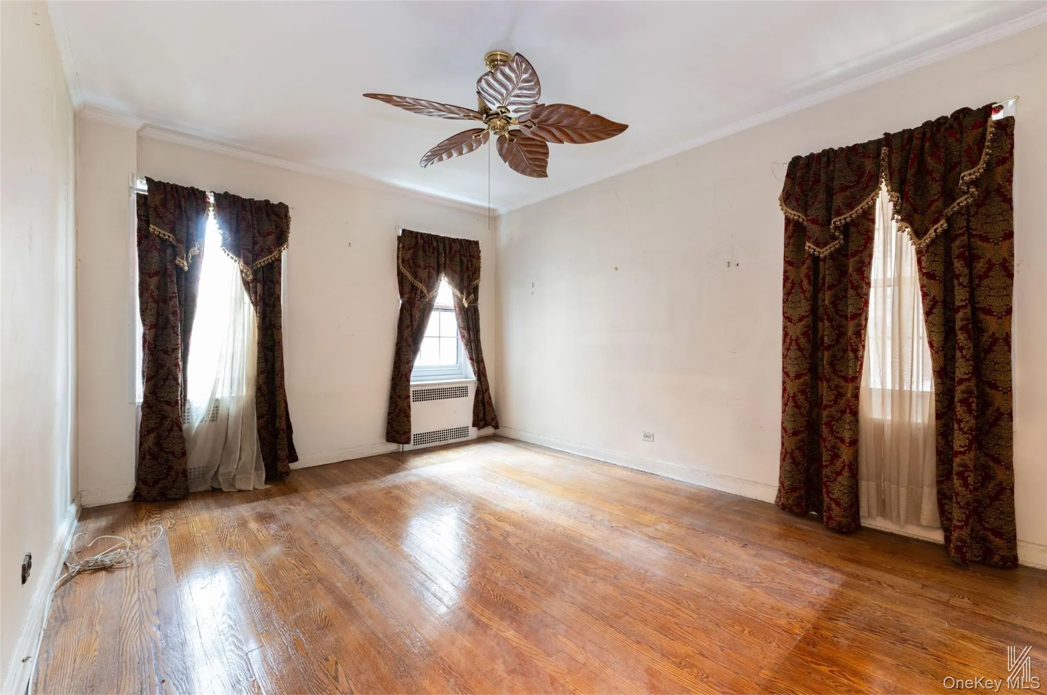 35-24 78th Street, New York, NY, 2 Bedrooms Bedrooms, 5 Rooms Rooms,1 BathroomBathrooms,Residential,For Rent,78th,0,988710 35-24 78th Street, New York, NY, 2 Bedrooms Bedrooms, 5 Rooms Rooms,1 BathroomBathrooms,Residential,For Rent,78th,0,988710