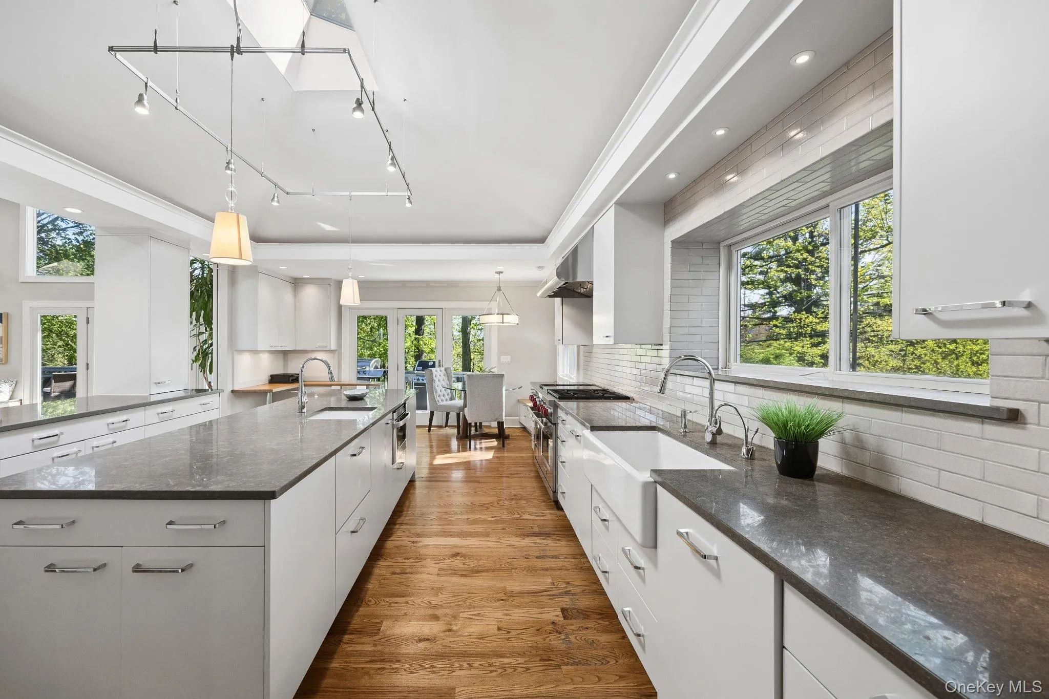 4 Mohican Trail, Scarsdale, NY, 5 Bedrooms Bedrooms, 14 Rooms Rooms,5 BathroomsBathrooms,Residential Lease,For Rent,Mohican,0,988711 4 Mohican Trail, Scarsdale, NY, 5 Bedrooms Bedrooms, 14 Rooms Rooms,5 BathroomsBathrooms,Residential Lease,For Rent,Mohican,0,988711