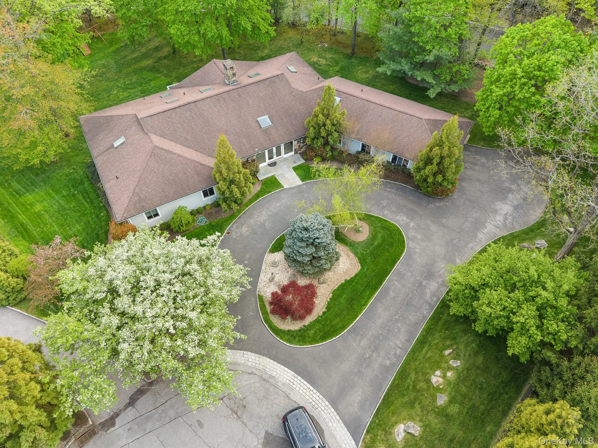 4 Mohican Trail, Scarsdale, NY, 5 Bedrooms Bedrooms, 14 Rooms Rooms,5 BathroomsBathrooms,Residential Lease,For Rent,Mohican,0,988711 4 Mohican Trail, Scarsdale, NY, 5 Bedrooms Bedrooms, 14 Rooms Rooms,5 BathroomsBathrooms,Residential Lease,For Rent,Mohican,0,988711