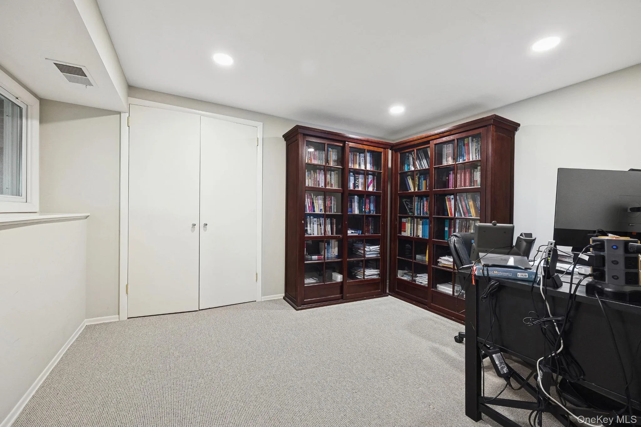 4 Mohican Trail, Scarsdale, NY, 5 Bedrooms Bedrooms, 14 Rooms Rooms,5 BathroomsBathrooms,Residential Lease,For Rent,Mohican,0,988711 4 Mohican Trail, Scarsdale, NY, 5 Bedrooms Bedrooms, 14 Rooms Rooms,5 BathroomsBathrooms,Residential Lease,For Rent,Mohican,0,988711