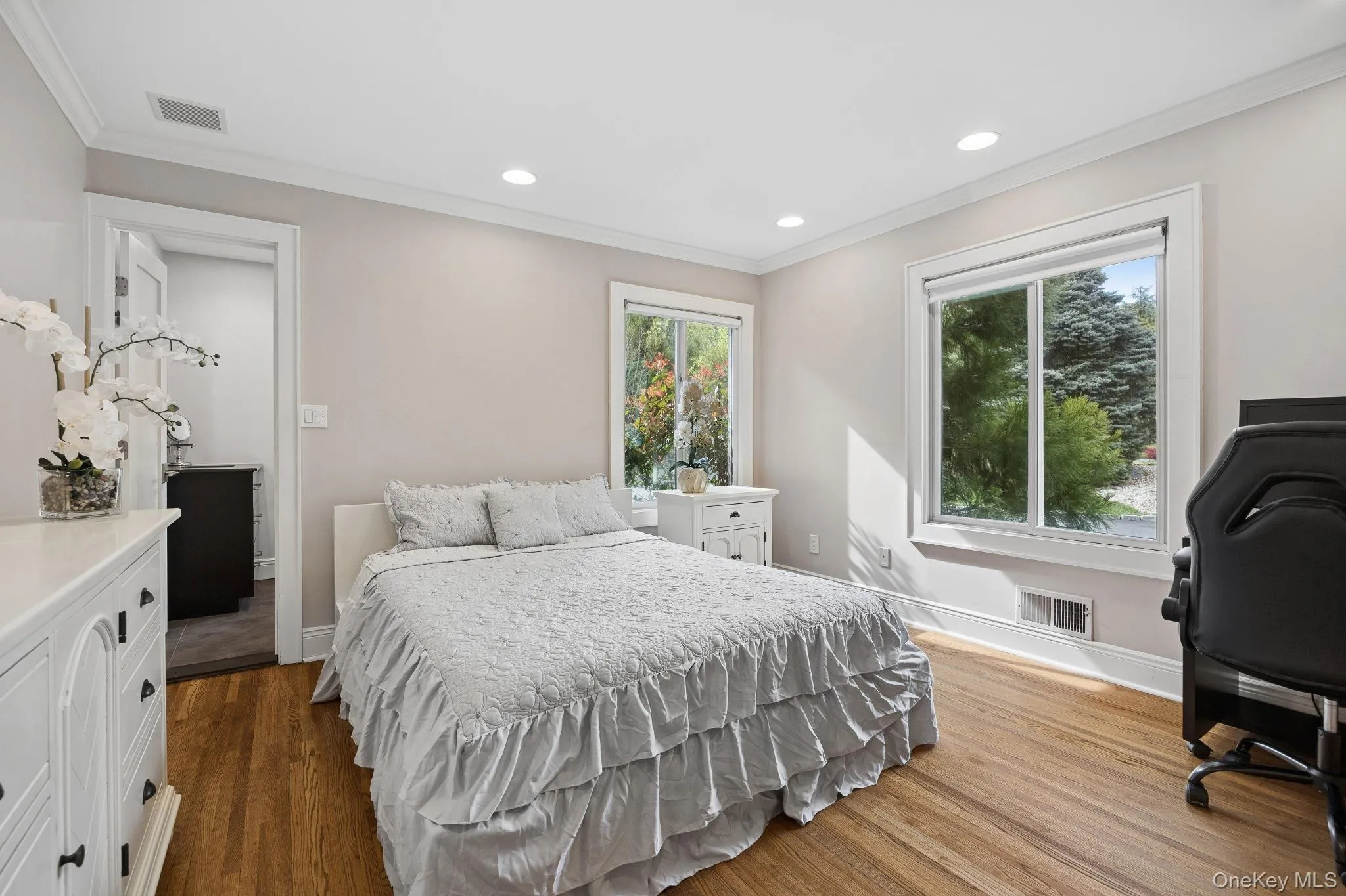 4 Mohican Trail, Scarsdale, NY, 5 Bedrooms Bedrooms, 14 Rooms Rooms,5 BathroomsBathrooms,Residential Lease,For Rent,Mohican,0,988711 4 Mohican Trail, Scarsdale, NY, 5 Bedrooms Bedrooms, 14 Rooms Rooms,5 BathroomsBathrooms,Residential Lease,For Rent,Mohican,0,988711