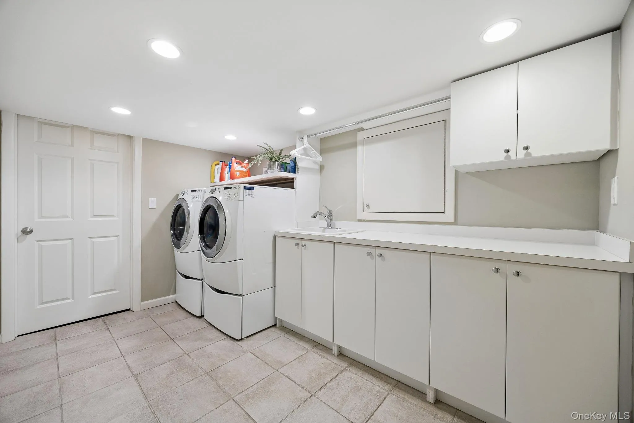 4 Mohican Trail, Scarsdale, NY, 5 Bedrooms Bedrooms, 14 Rooms Rooms,5 BathroomsBathrooms,Residential Lease,For Rent,Mohican,0,988711 4 Mohican Trail, Scarsdale, NY, 5 Bedrooms Bedrooms, 14 Rooms Rooms,5 BathroomsBathrooms,Residential Lease,For Rent,Mohican,0,988711