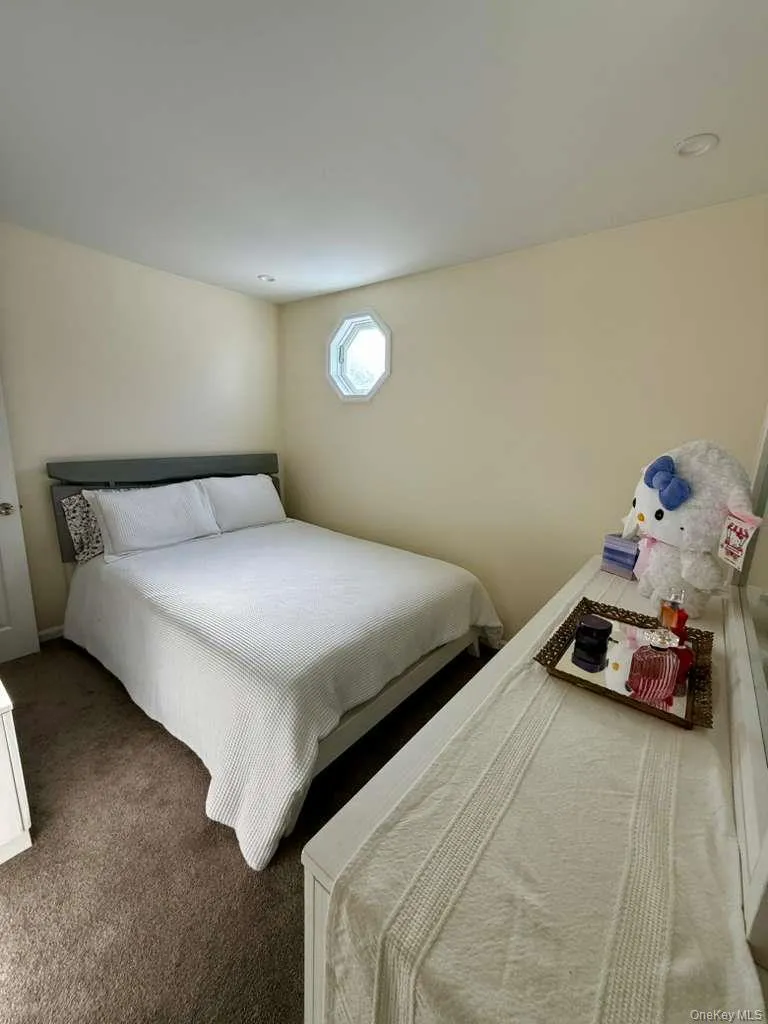 61 Brookhaven Drive, Brookhaven, NY, 3 Bedrooms Bedrooms, 6 Rooms Rooms,1 BathroomBathrooms,Residential Lease,For Rent,Brookhaven Drive,0,988713 61 Brookhaven Drive, Brookhaven, NY, 3 Bedrooms Bedrooms, 6 Rooms Rooms,1 BathroomBathrooms,Residential Lease,For Rent,Brookhaven Drive,0,988713