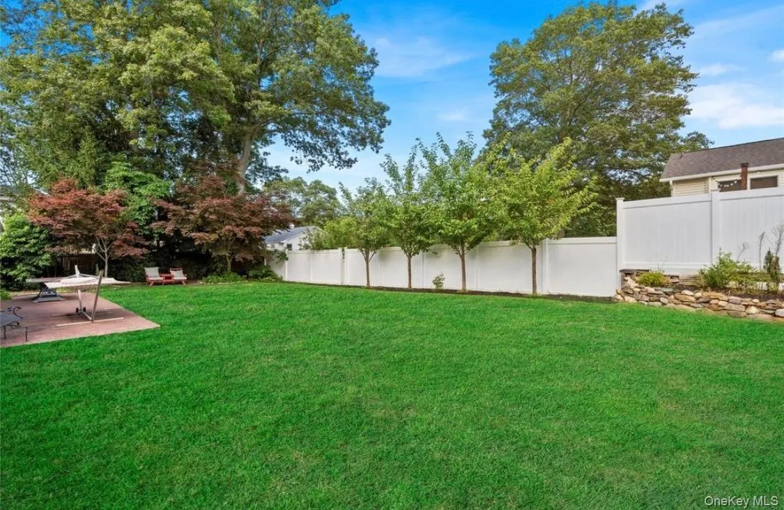 61 Brookhaven Drive, Brookhaven, NY, 3 Bedrooms Bedrooms, 6 Rooms Rooms,1 BathroomBathrooms,Residential Lease,For Rent,Brookhaven Drive,0,988713 61 Brookhaven Drive, Brookhaven, NY, 3 Bedrooms Bedrooms, 6 Rooms Rooms,1 BathroomBathrooms,Residential Lease,For Rent,Brookhaven Drive,0,988713