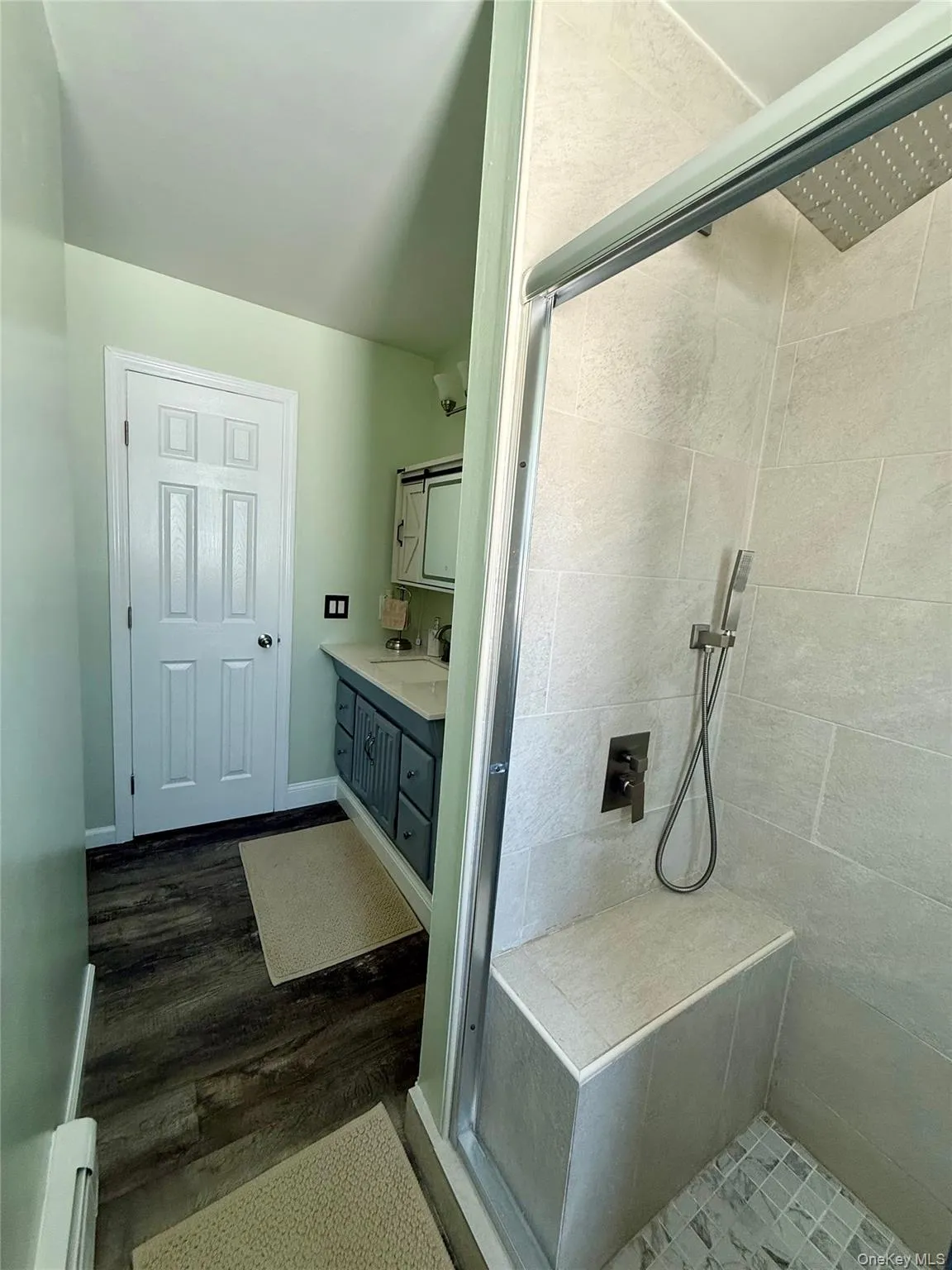 61 Brookhaven Drive, Brookhaven, NY, 3 Bedrooms Bedrooms, 6 Rooms Rooms,1 BathroomBathrooms,Residential Lease,For Rent,Brookhaven Drive,0,988713 61 Brookhaven Drive, Brookhaven, NY, 3 Bedrooms Bedrooms, 6 Rooms Rooms,1 BathroomBathrooms,Residential Lease,For Rent,Brookhaven Drive,0,988713