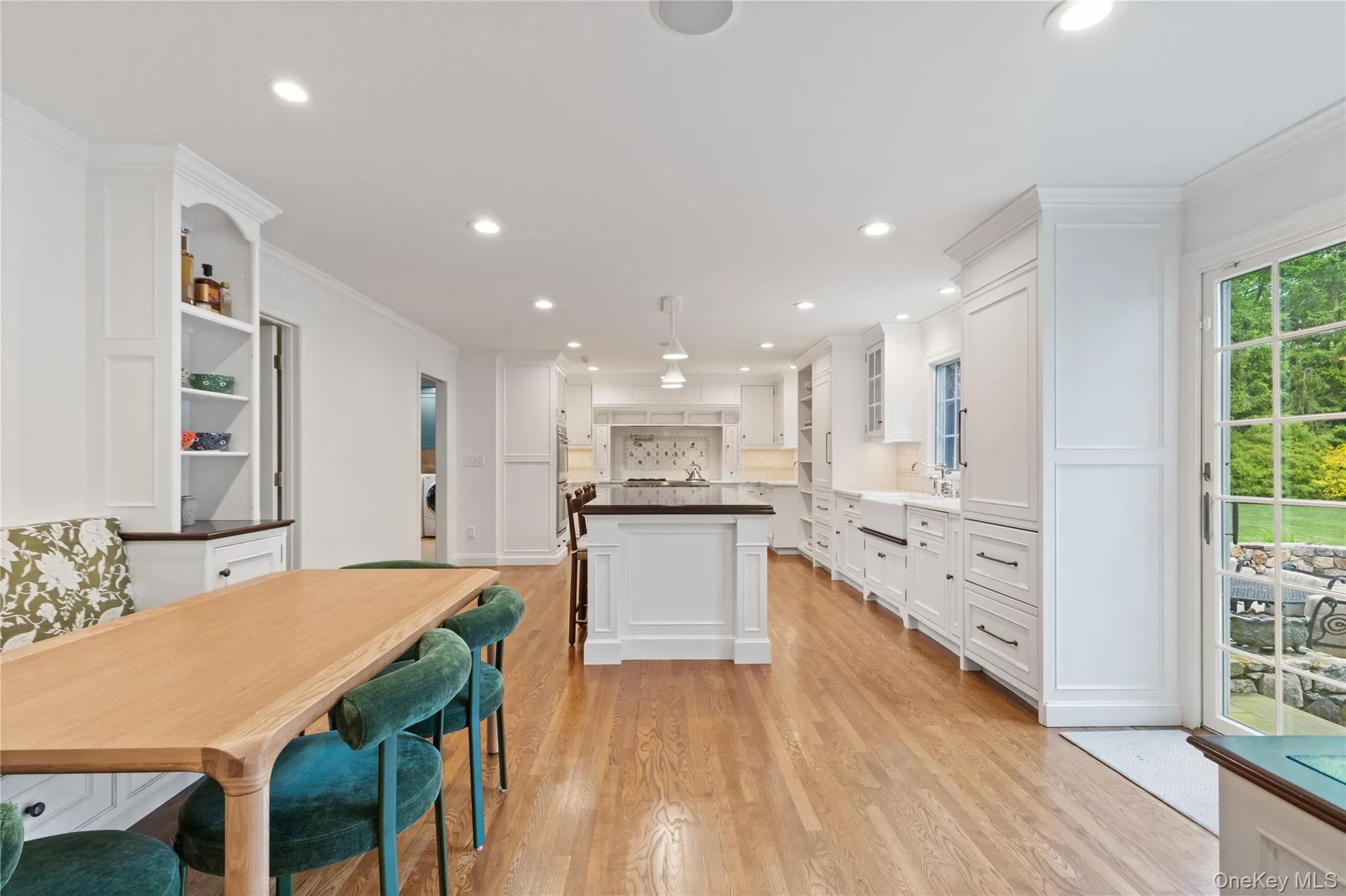 6 Round House Court, North Castle, NY, 5 Bedrooms Bedrooms, 18 Rooms Rooms,5 BathroomsBathrooms,Residential,For Rent,Round House,0,988722 6 Round House Court, North Castle, NY, 5 Bedrooms Bedrooms, 18 Rooms Rooms,5 BathroomsBathrooms,Residential,For Rent,Round House,0,988722