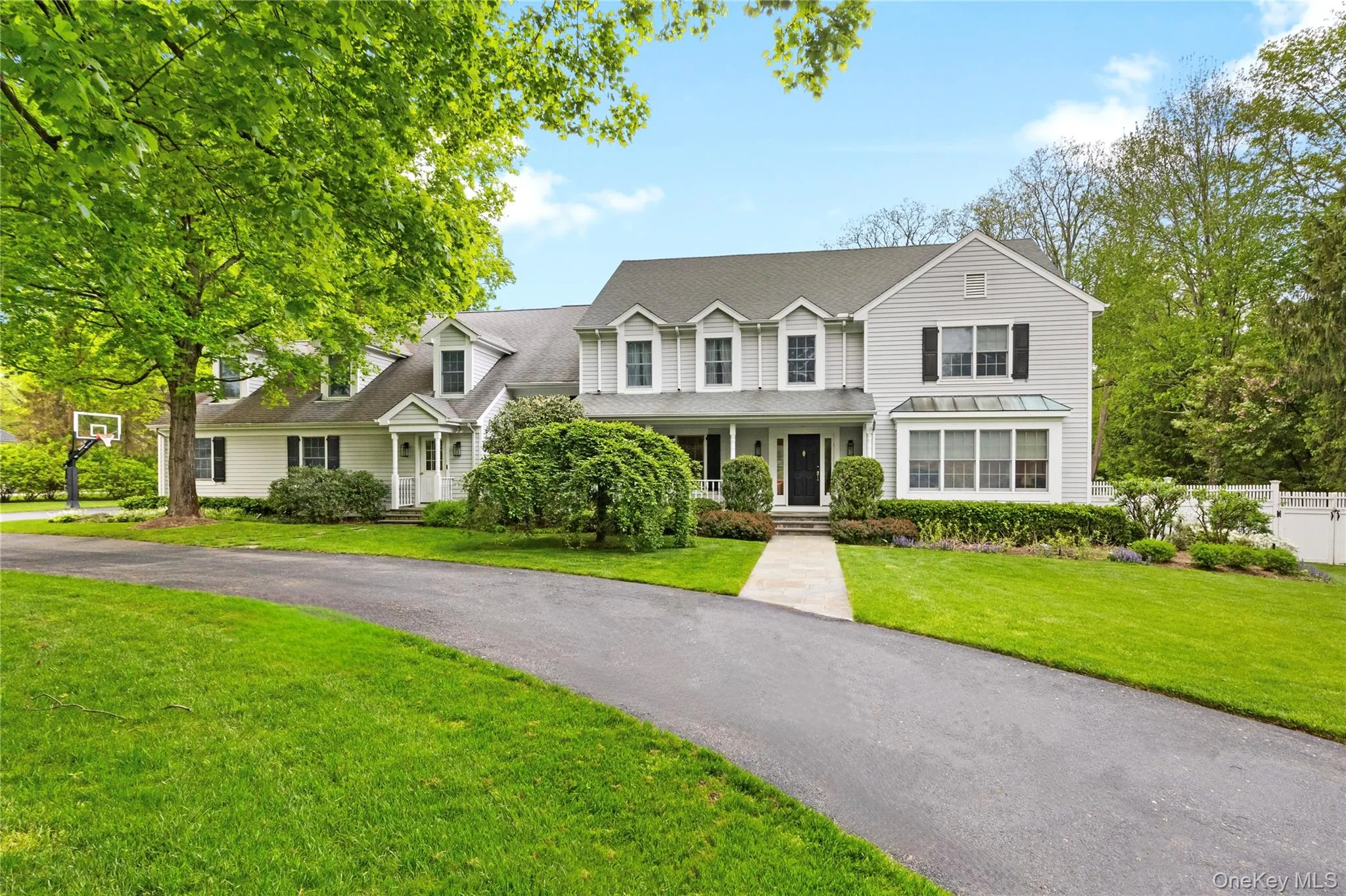 6 Round House Court, North Castle, NY, 5 Bedrooms Bedrooms, 18 Rooms Rooms,5 BathroomsBathrooms,Residential,For Rent,Round House,0,988722 6 Round House Court, North Castle, NY, 5 Bedrooms Bedrooms, 18 Rooms Rooms,5 BathroomsBathrooms,Residential,For Rent,Round House,0,988722