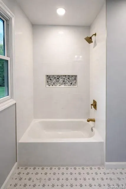 7 Jonathan Drive, Hyde Park, NY, 3 Bedrooms Bedrooms, 7 Rooms Rooms,2 BathroomsBathrooms,Residential,For Rent,Jonathan,0,988726 7 Jonathan Drive, Hyde Park, NY, 3 Bedrooms Bedrooms, 7 Rooms Rooms,2 BathroomsBathrooms,Residential,For Rent,Jonathan,0,988726