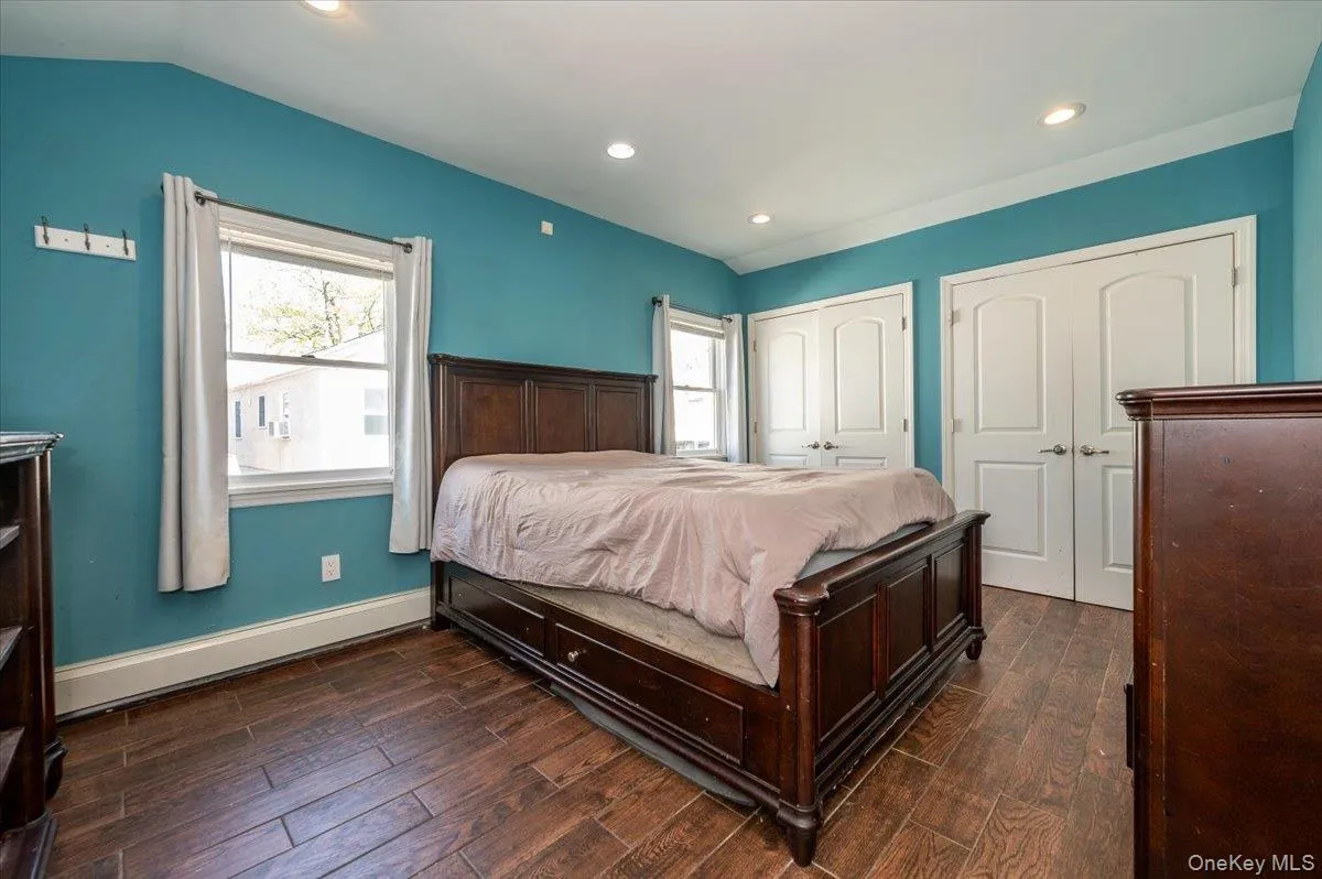64D Edgewater Park, New York, NY, 2 Bedrooms Bedrooms, 5 Rooms Rooms,1 BathroomBathrooms,Residential Sale,For Rent,Edgewater,0,988730 64D Edgewater Park, New York, NY, 2 Bedrooms Bedrooms, 5 Rooms Rooms,1 BathroomBathrooms,Residential Sale,For Rent,Edgewater,0,988730