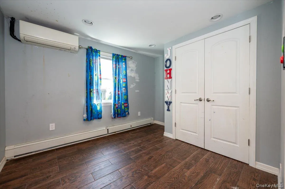 64D Edgewater Park, New York, NY, 2 Bedrooms Bedrooms, 5 Rooms Rooms,1 BathroomBathrooms,Residential Sale,For Rent,Edgewater,0,988730 64D Edgewater Park, New York, NY, 2 Bedrooms Bedrooms, 5 Rooms Rooms,1 BathroomBathrooms,Residential Sale,For Rent,Edgewater,0,988730