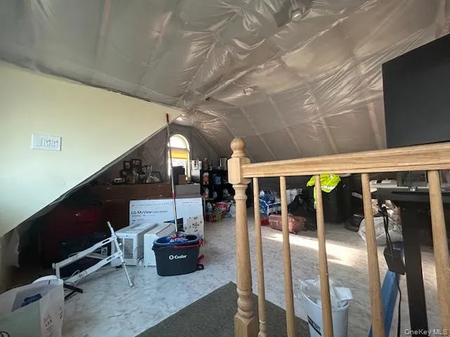 40 South Bayles Avenue, North Hempstead, NY, 1 Bedroom Bedrooms, 3 Rooms Rooms,1 BathroomBathrooms,Residential Lease,For Rent,South Bayles,0,988749 40 South Bayles Avenue, North Hempstead, NY, 1 Bedroom Bedrooms, 3 Rooms Rooms,1 BathroomBathrooms,Residential Lease,For Rent,South Bayles,0,988749