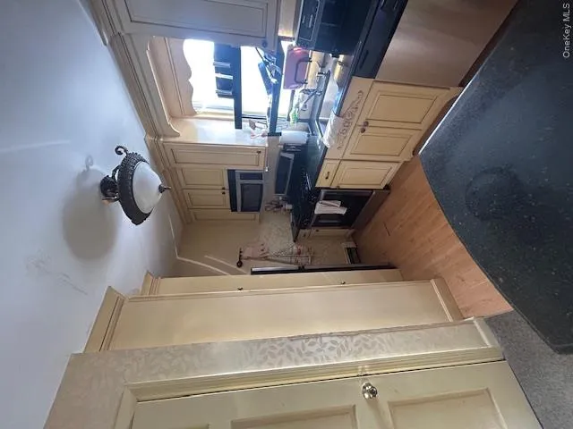 40 South Bayles Avenue, North Hempstead, NY, 1 Bedroom Bedrooms, 3 Rooms Rooms,1 BathroomBathrooms,Residential Lease,For Rent,South Bayles,0,988749 40 South Bayles Avenue, North Hempstead, NY, 1 Bedroom Bedrooms, 3 Rooms Rooms,1 BathroomBathrooms,Residential Lease,For Rent,South Bayles,0,988749