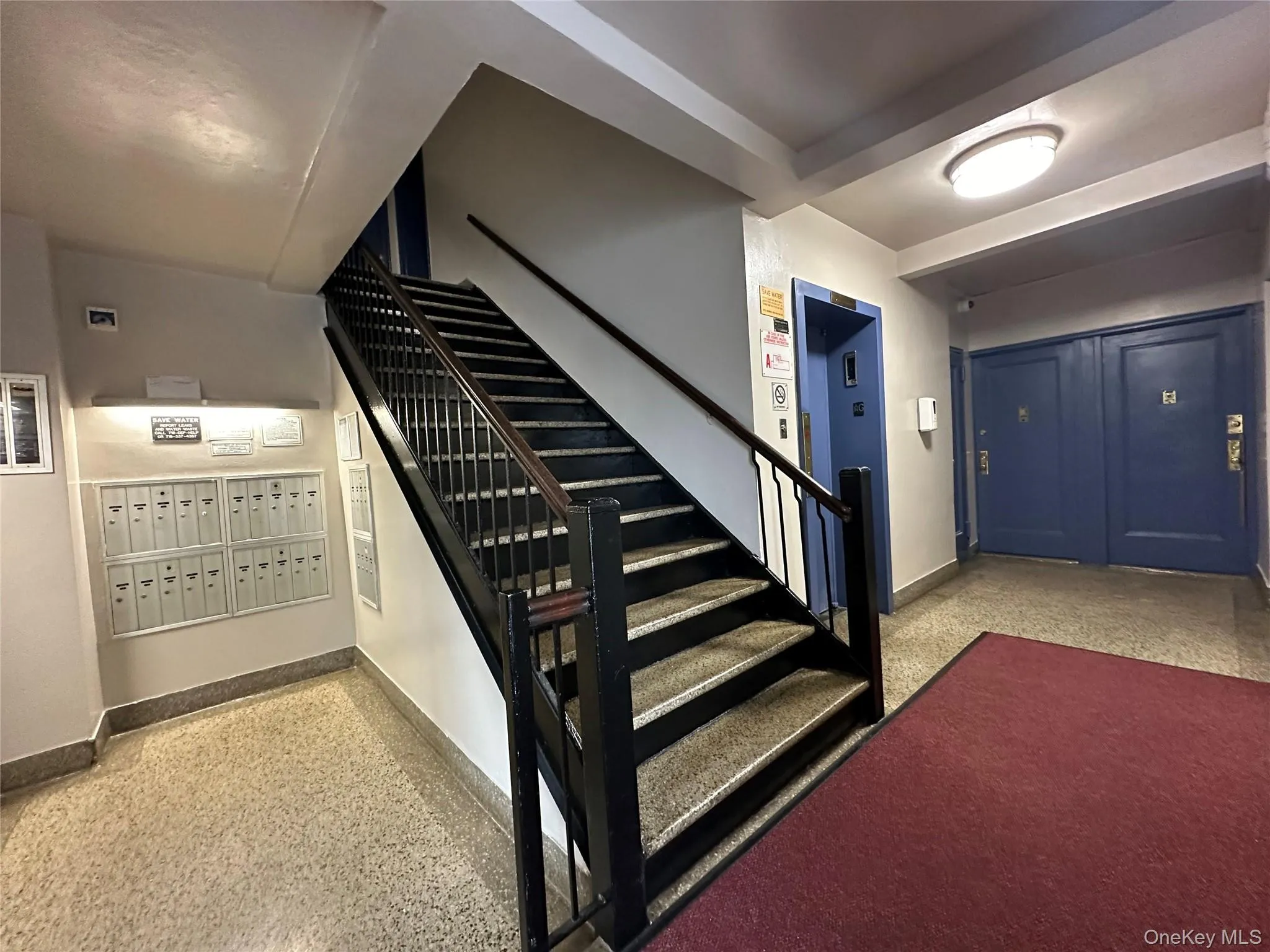 Lobby area access the stairs and elevator. Mail area on the lobby. Lobby area access the stairs and elevator. Mail area on the lobby.
