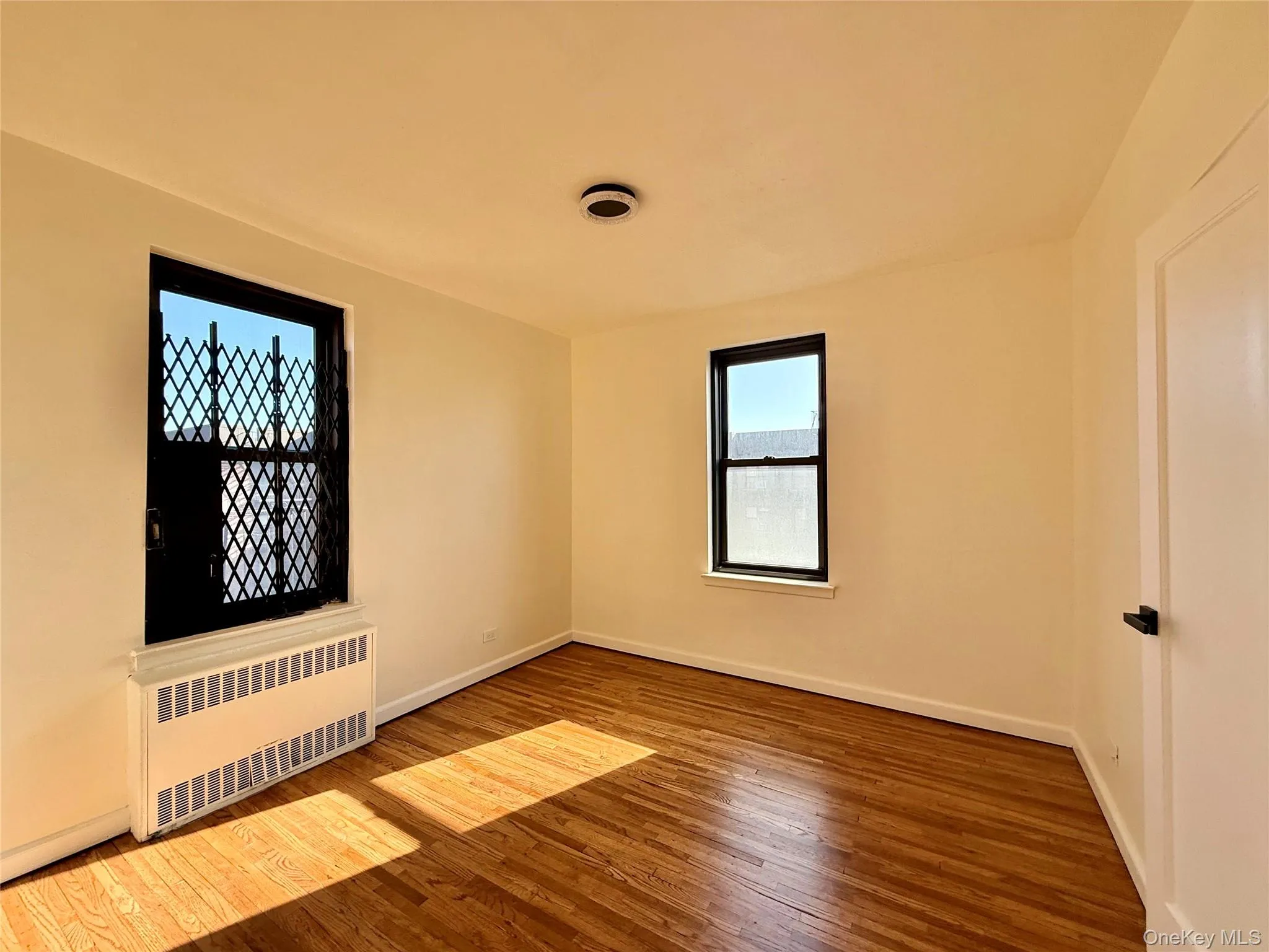 Second bedroom also a corner bedroom, 2 opposite side window, a large closet, ceiling lights and hardwood flooring. Second bedroom also a corner bedroom, 2 opposite side window, a large closet, ceiling lights and hardwood flooring.