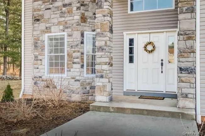 5 Fant Farm Lane, Ramapo, NY, 4 Bedrooms Bedrooms, 11 Rooms Rooms,3 BathroomsBathrooms,Residential Lease,For Rent,Fant Farm,0,988769 5 Fant Farm Lane, Ramapo, NY, 4 Bedrooms Bedrooms, 11 Rooms Rooms,3 BathroomsBathrooms,Residential Lease,For Rent,Fant Farm,0,988769