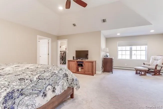 with sitting area with sitting area