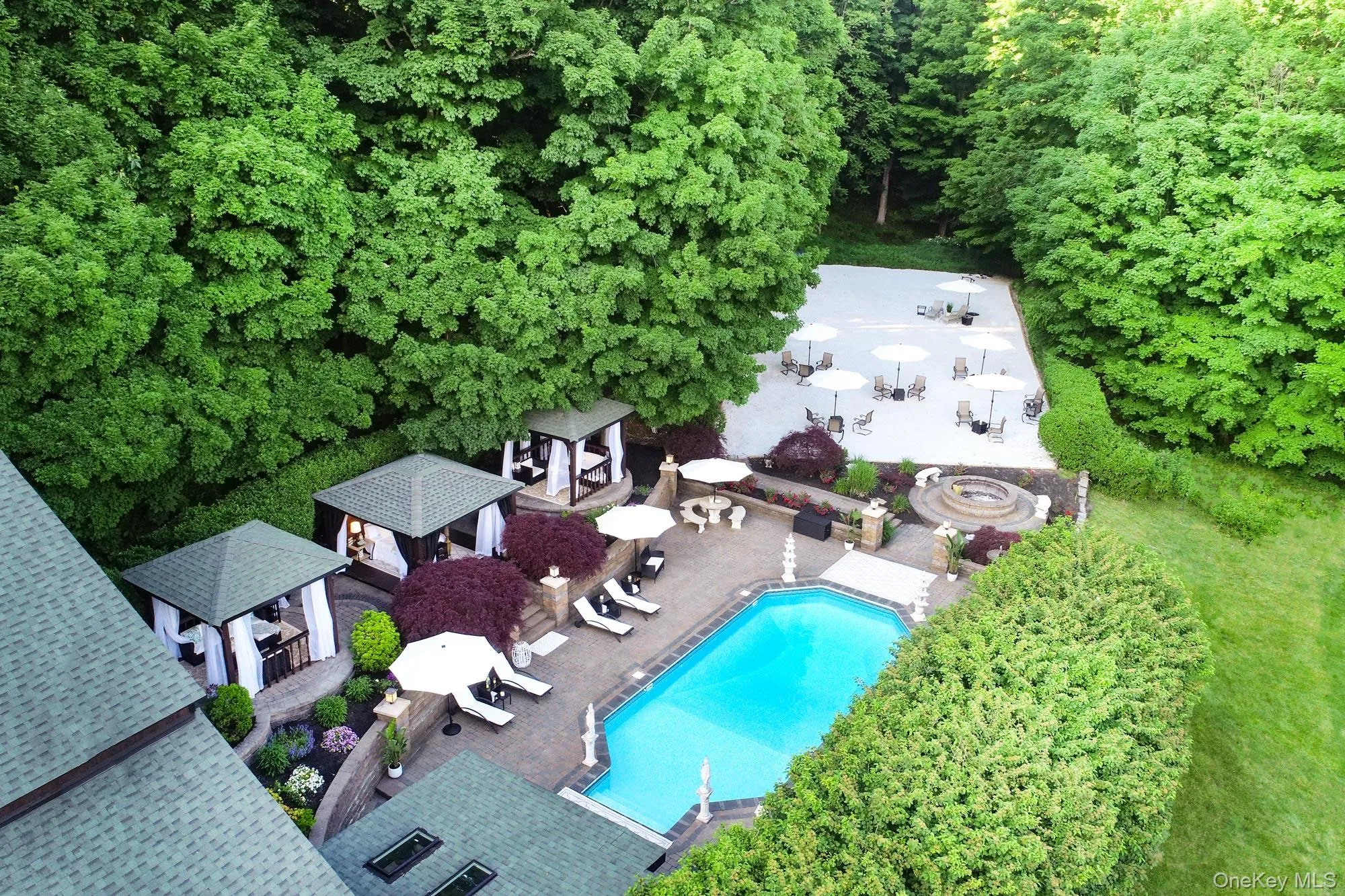 19 Greentree Lane, Blooming Grove, NY, 4 Bedrooms Bedrooms, 16 Rooms Rooms,4 BathroomsBathrooms,Residential,For Rent,Greentree,0,KEY988789 19 Greentree Lane, Blooming Grove, NY, 4 Bedrooms Bedrooms, 16 Rooms Rooms,4 BathroomsBathrooms,Residential,For Rent,Greentree,0,KEY988789