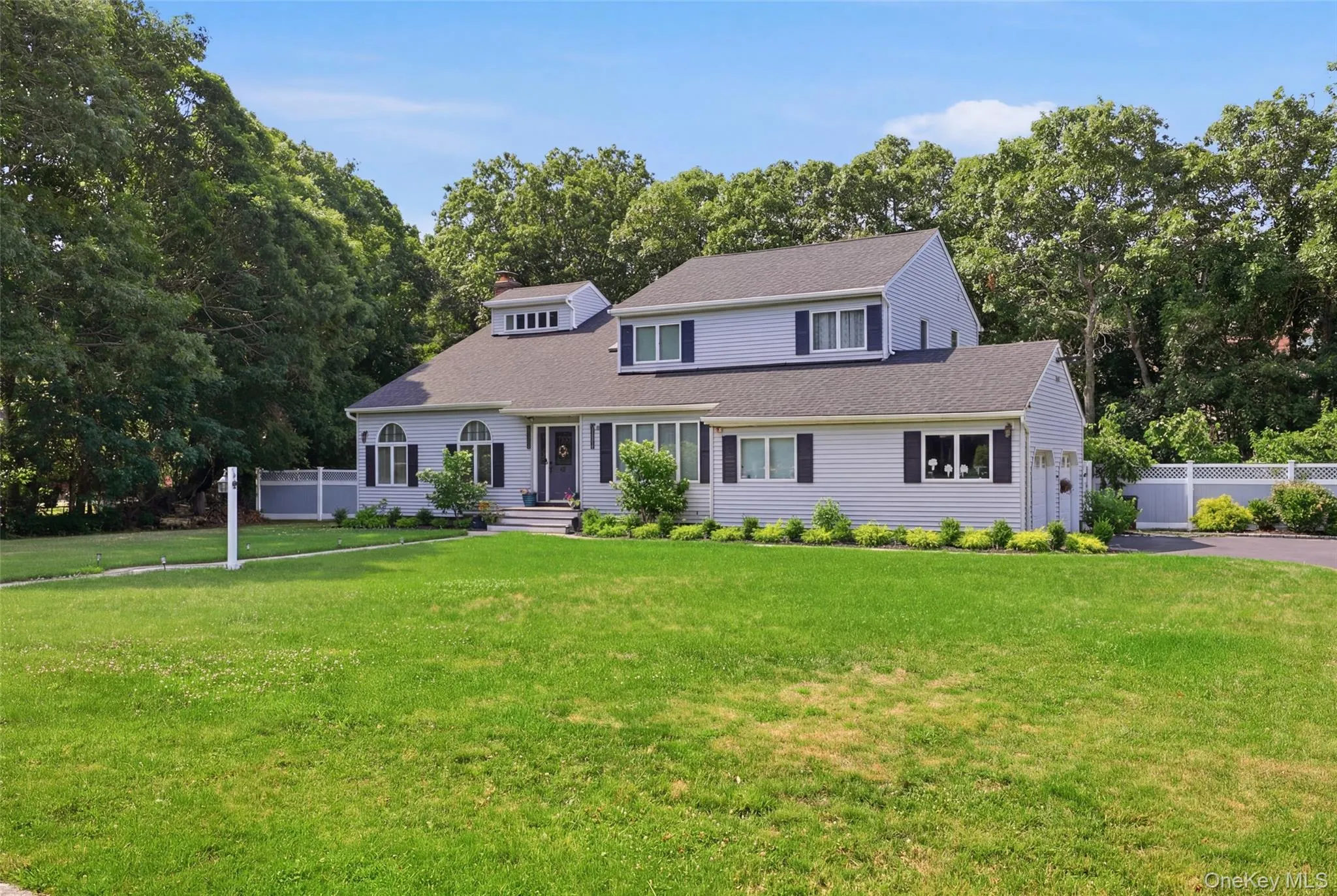 12 Deer Path, Brookhaven, NY, 4 Bedrooms Bedrooms, 11 Rooms Rooms,3 BathroomsBathrooms,Residential,For Rent,Deer,0,988791 12 Deer Path, Brookhaven, NY, 4 Bedrooms Bedrooms, 11 Rooms Rooms,3 BathroomsBathrooms,Residential,For Rent,Deer,0,988791