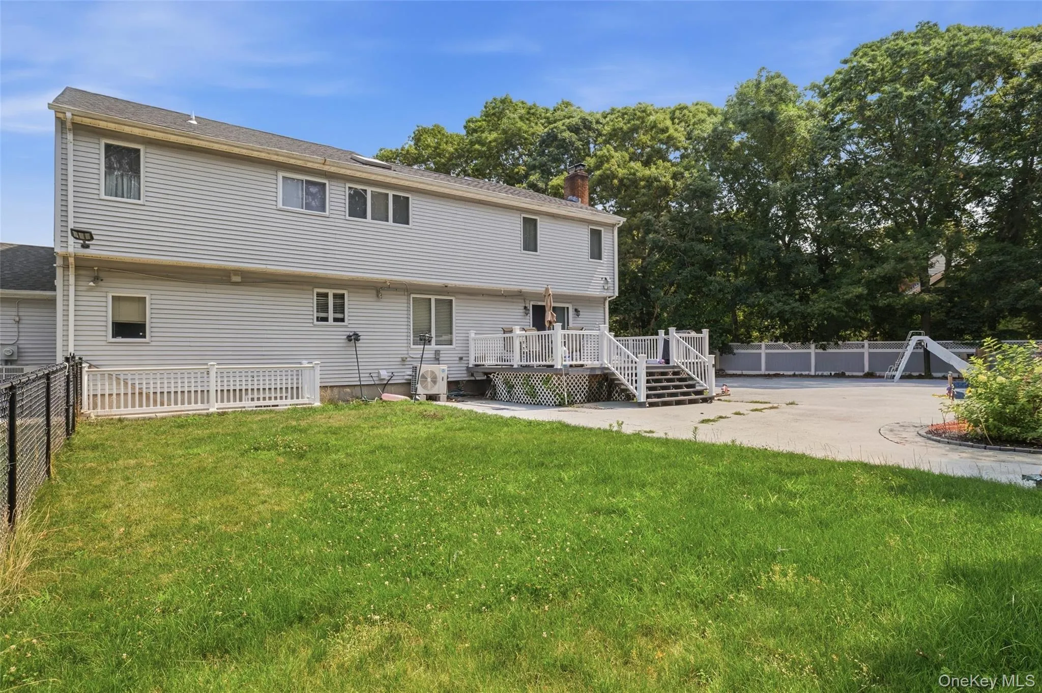 12 Deer Path, Brookhaven, NY, 4 Bedrooms Bedrooms, 11 Rooms Rooms,3 BathroomsBathrooms,Residential,For Rent,Deer,0,988791 12 Deer Path, Brookhaven, NY, 4 Bedrooms Bedrooms, 11 Rooms Rooms,3 BathroomsBathrooms,Residential,For Rent,Deer,0,988791