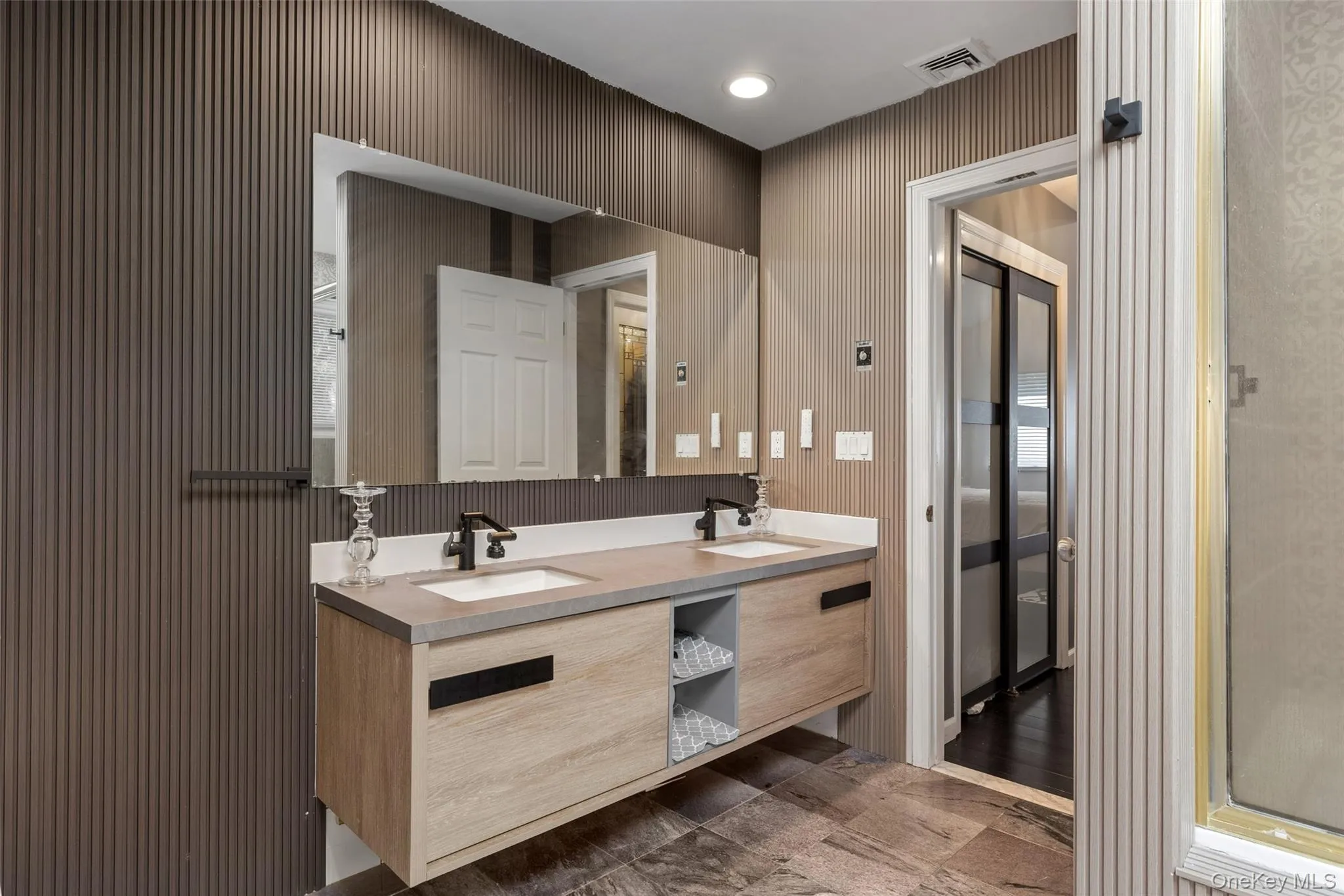 12 Deer Path, Brookhaven, NY, 4 Bedrooms Bedrooms, 11 Rooms Rooms,3 BathroomsBathrooms,Residential,For Rent,Deer,0,988791 12 Deer Path, Brookhaven, NY, 4 Bedrooms Bedrooms, 11 Rooms Rooms,3 BathroomsBathrooms,Residential,For Rent,Deer,0,988791