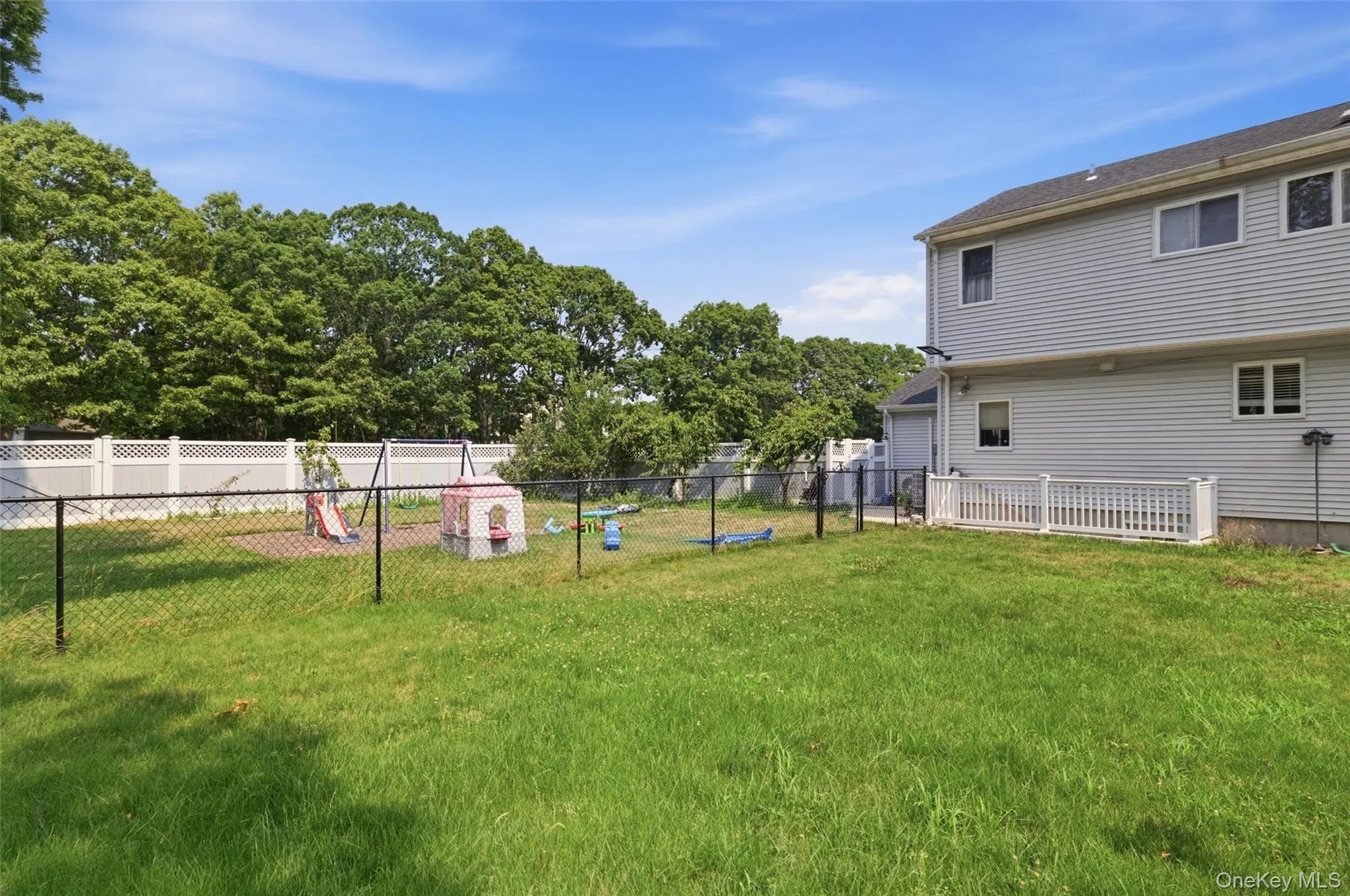 12 Deer Path, Brookhaven, NY, 4 Bedrooms Bedrooms, 11 Rooms Rooms,3 BathroomsBathrooms,Residential,For Rent,Deer,0,988791 12 Deer Path, Brookhaven, NY, 4 Bedrooms Bedrooms, 11 Rooms Rooms,3 BathroomsBathrooms,Residential,For Rent,Deer,0,988791