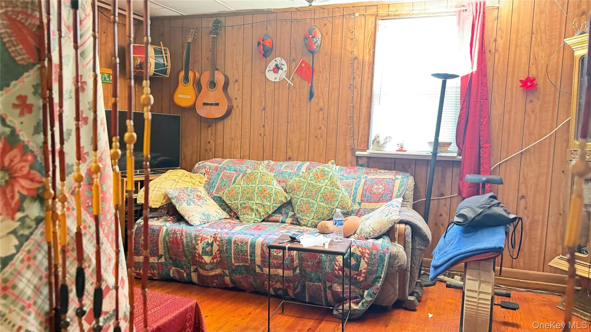 227 Stephens Avenue, New York, NY, 2 Bedrooms Bedrooms, 5 Rooms Rooms,1 BathroomBathrooms,Residential,For Rent,Stephens,0,988798 227 Stephens Avenue, New York, NY, 2 Bedrooms Bedrooms, 5 Rooms Rooms,1 BathroomBathrooms,Residential,For Rent,Stephens,0,988798