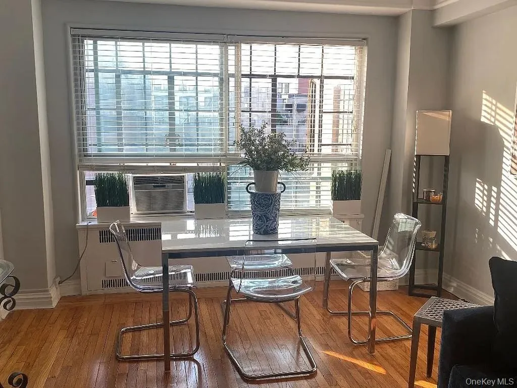 10 PARK, New York, NY, 2 Rooms Rooms,1 BathroomBathrooms,Residential,For Rent,PARK,0,988809 10 PARK, New York, NY, 2 Rooms Rooms,1 BathroomBathrooms,Residential,For Rent,PARK,0,988809