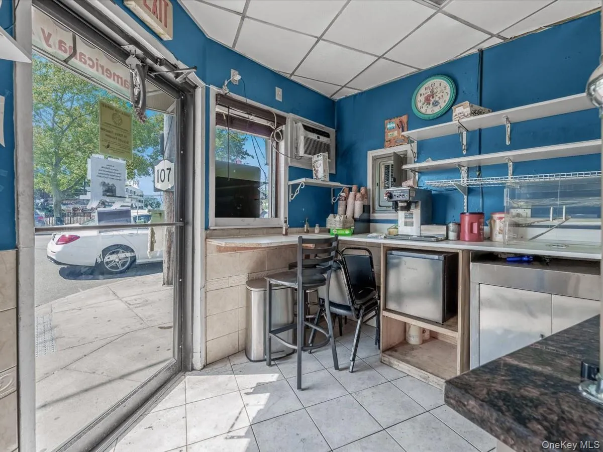 6 E Barclay, Oyster Bay, NY, ,Commercial Lease,For Rent,Barclay,0,988815 6 E Barclay, Oyster Bay, NY, ,Commercial Lease,For Rent,Barclay,0,988815