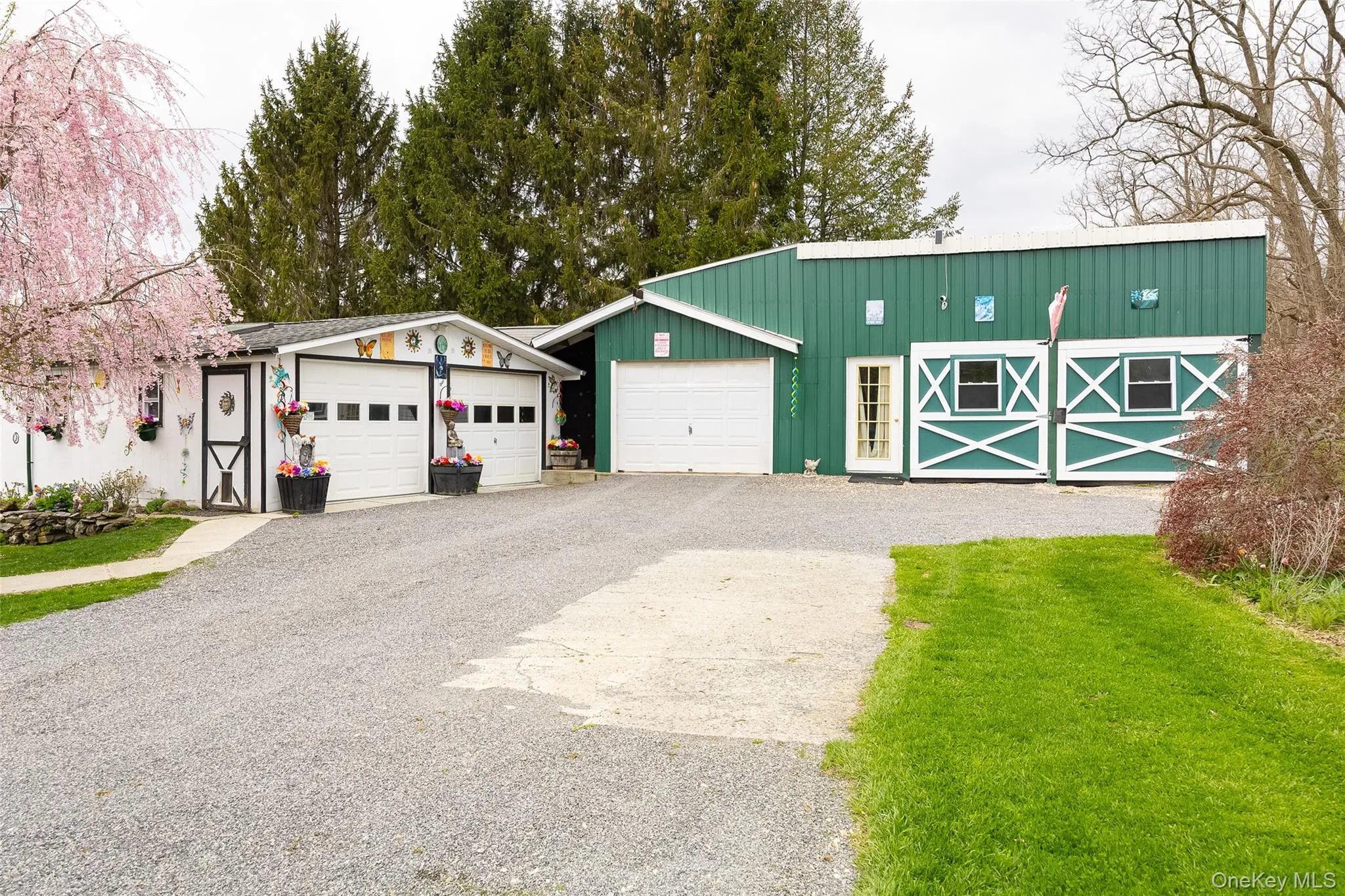 3838 Route 199, Pine Plains, NY, 3 Bedrooms Bedrooms, 9 Rooms Rooms,2 BathroomsBathrooms,Residential,For Rent,Route 199,0,988822 3838 Route 199, Pine Plains, NY, 3 Bedrooms Bedrooms, 9 Rooms Rooms,2 BathroomsBathrooms,Residential,For Rent,Route 199,0,988822