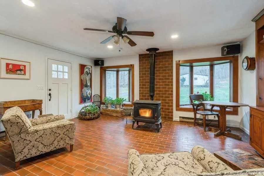 1141 BEEKMAN Road, Beekman, NY, 5 Bedrooms Bedrooms, 12 Rooms Rooms,2 BathroomsBathrooms,Residential,For Rent,BEEKMAN,0,988846 1141 BEEKMAN Road, Beekman, NY, 5 Bedrooms Bedrooms, 12 Rooms Rooms,2 BathroomsBathrooms,Residential,For Rent,BEEKMAN,0,988846