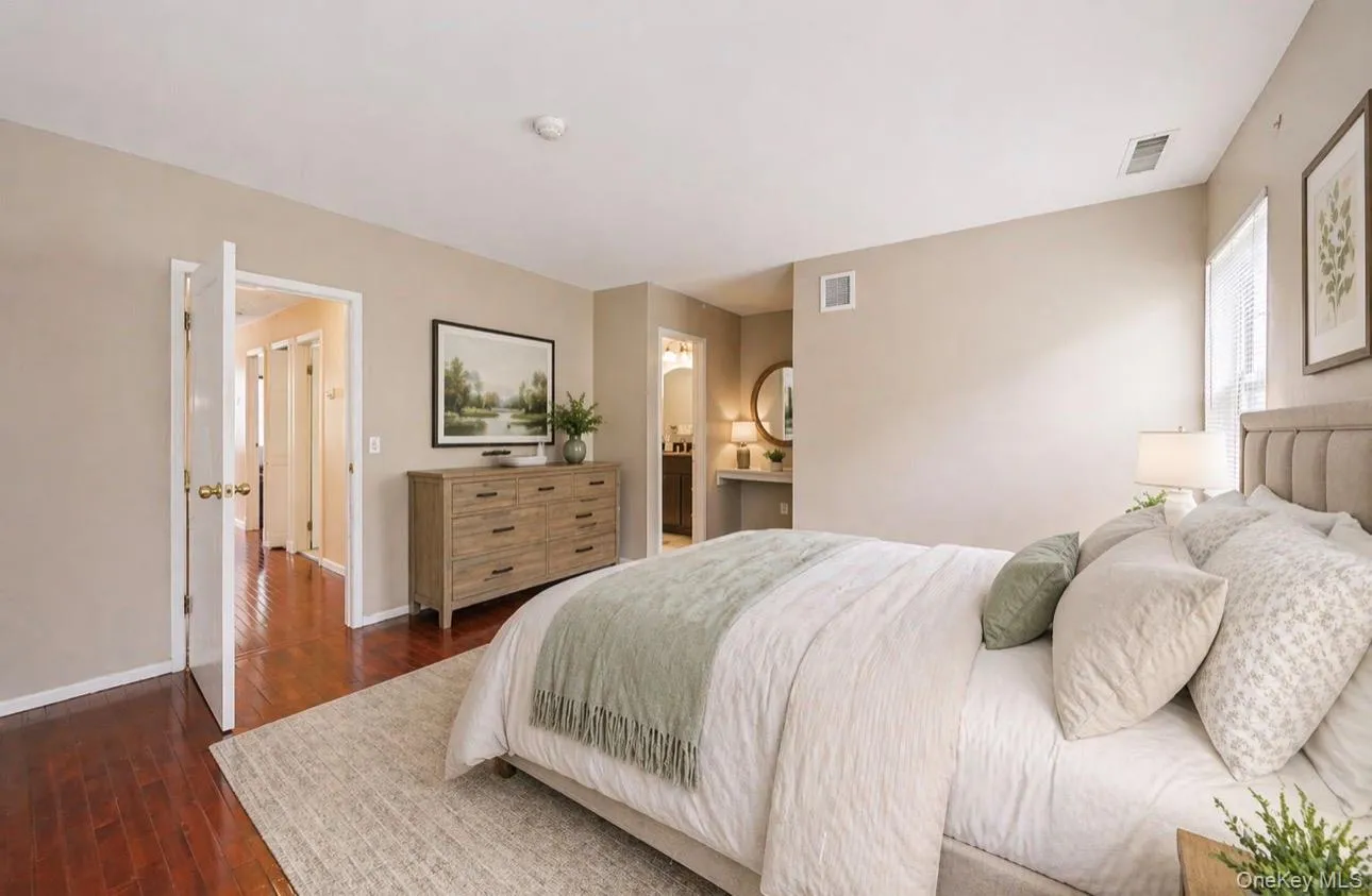 1005 Sara Circle, Brookhaven, NY, 2 Bedrooms Bedrooms, 6 Rooms Rooms,2 BathroomsBathrooms,Residential Sale,For Rent,Sara,0,988854 1005 Sara Circle, Brookhaven, NY, 2 Bedrooms Bedrooms, 6 Rooms Rooms,2 BathroomsBathrooms,Residential Sale,For Rent,Sara,0,988854