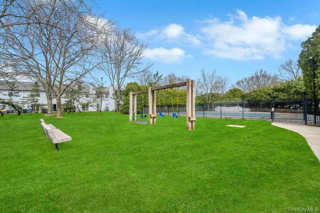 1005 Sara Circle, Brookhaven, NY, 2 Bedrooms Bedrooms, 6 Rooms Rooms,2 BathroomsBathrooms,Residential Sale,For Rent,Sara,0,988854 1005 Sara Circle, Brookhaven, NY, 2 Bedrooms Bedrooms, 6 Rooms Rooms,2 BathroomsBathrooms,Residential Sale,For Rent,Sara,0,988854