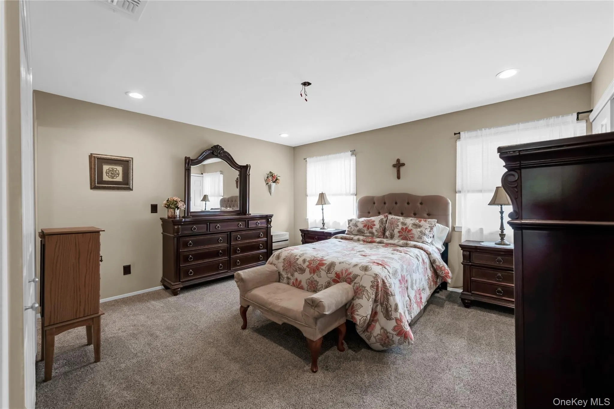 41 Cambridge Drive, Babylon, NY, 2 Bedrooms Bedrooms, 5 Rooms Rooms,2 BathroomsBathrooms,Residential Sale,For Rent,Cambridge,0,988861 41 Cambridge Drive, Babylon, NY, 2 Bedrooms Bedrooms, 5 Rooms Rooms,2 BathroomsBathrooms,Residential Sale,For Rent,Cambridge,0,988861