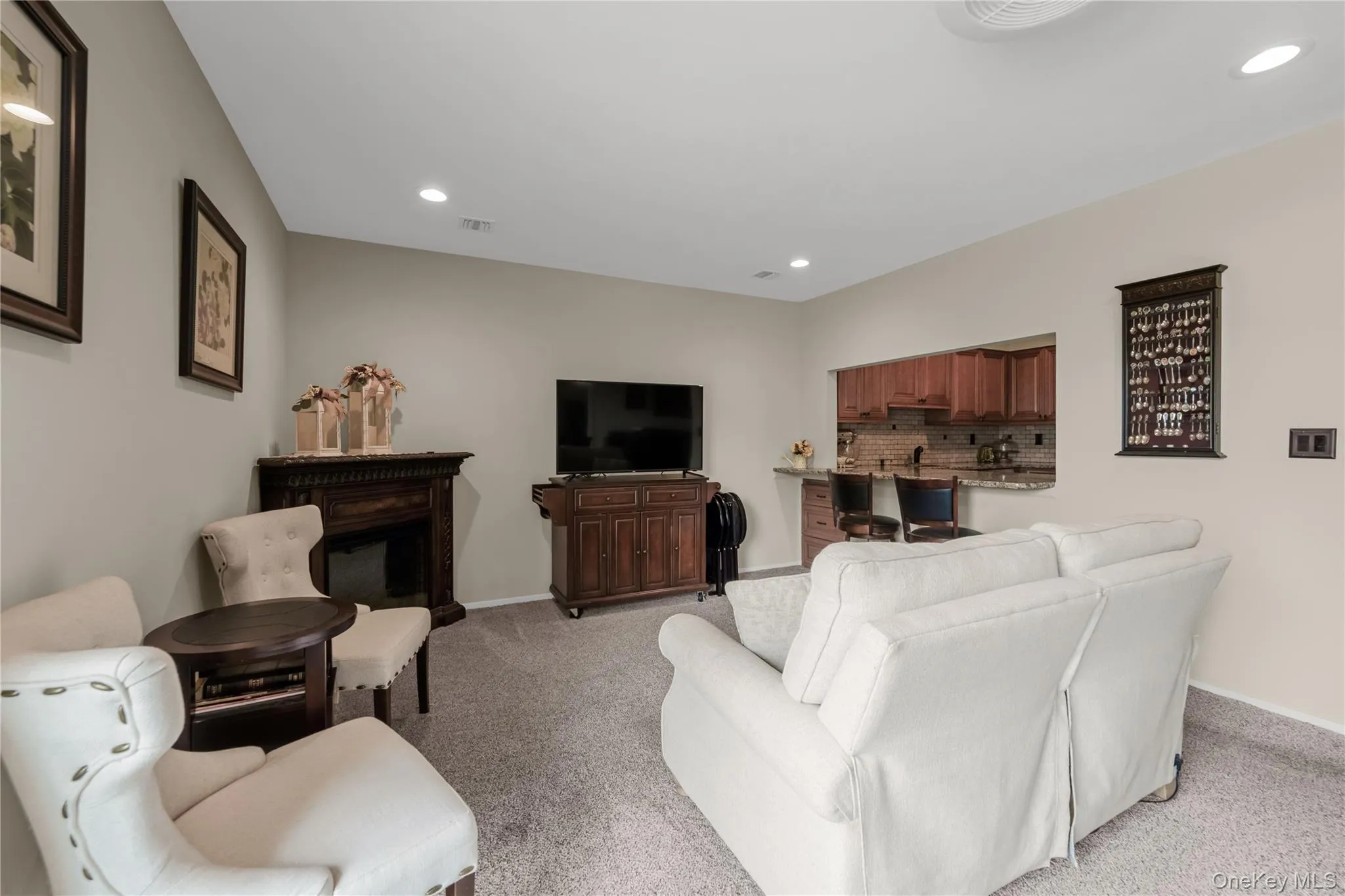 41 Cambridge Drive, Babylon, NY, 2 Bedrooms Bedrooms, 5 Rooms Rooms,2 BathroomsBathrooms,Residential Sale,For Rent,Cambridge,0,988861 41 Cambridge Drive, Babylon, NY, 2 Bedrooms Bedrooms, 5 Rooms Rooms,2 BathroomsBathrooms,Residential Sale,For Rent,Cambridge,0,988861