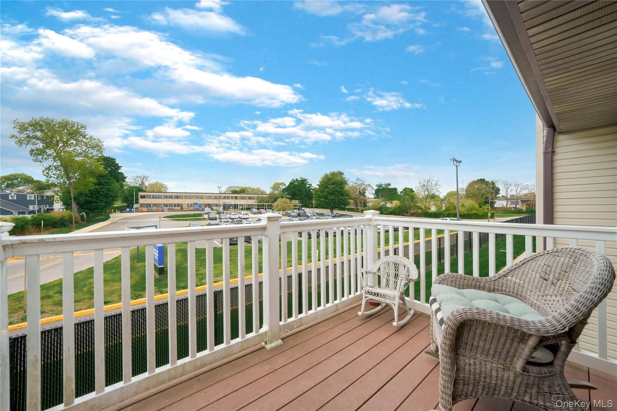 41 Cambridge Drive, Babylon, NY, 2 Bedrooms Bedrooms, 5 Rooms Rooms,2 BathroomsBathrooms,Residential Sale,For Rent,Cambridge,0,988861 41 Cambridge Drive, Babylon, NY, 2 Bedrooms Bedrooms, 5 Rooms Rooms,2 BathroomsBathrooms,Residential Sale,For Rent,Cambridge,0,988861
