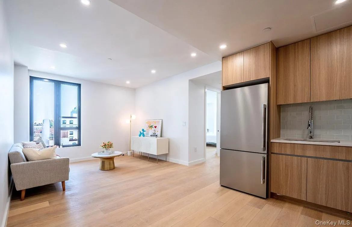 13416 35th Avenue, New York, NY, 2 Bedrooms Bedrooms, 4 Rooms Rooms,2 BathroomsBathrooms,Residential Lease,For Rent,35th,0,988880 13416 35th Avenue, New York, NY, 2 Bedrooms Bedrooms, 4 Rooms Rooms,2 BathroomsBathrooms,Residential Lease,For Rent,35th,0,988880