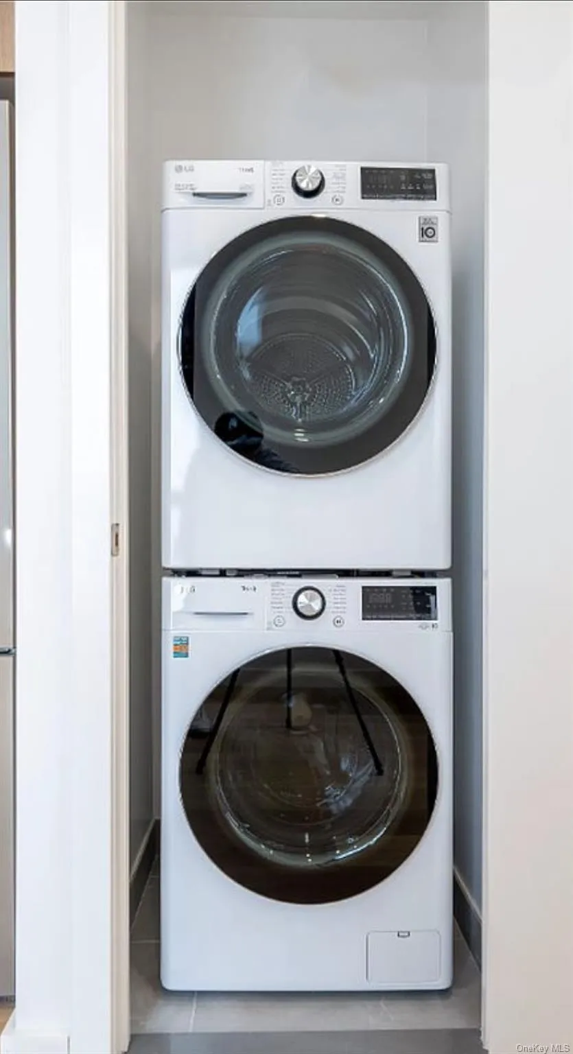 13416 35th Avenue, New York, NY, 2 Bedrooms Bedrooms, 4 Rooms Rooms,2 BathroomsBathrooms,Residential Lease,For Rent,35th,0,988880 13416 35th Avenue, New York, NY, 2 Bedrooms Bedrooms, 4 Rooms Rooms,2 BathroomsBathrooms,Residential Lease,For Rent,35th,0,988880