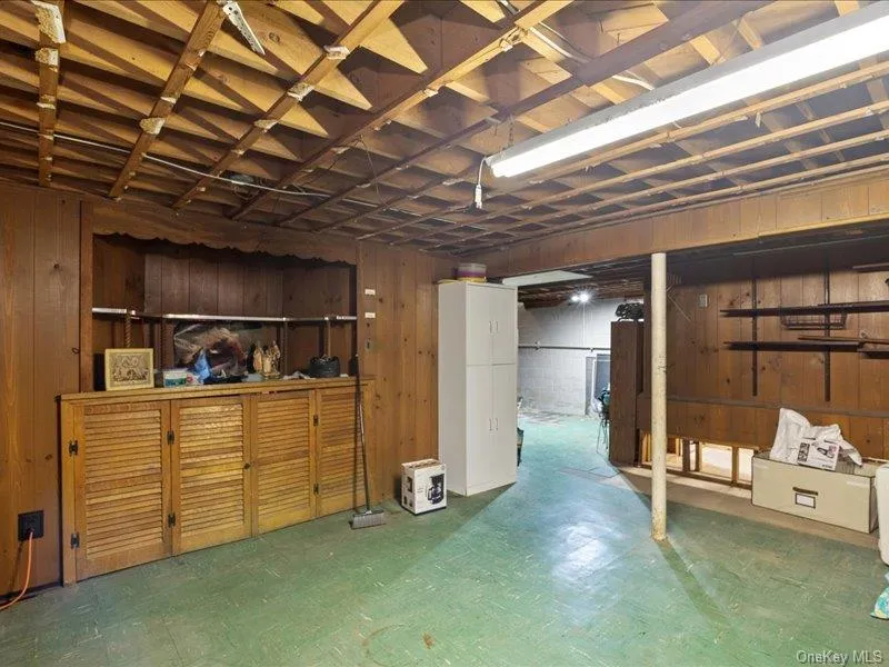 1241 Terry Road, Islip, NY, 5 Bedrooms Bedrooms, 10 Rooms Rooms,3 BathroomsBathrooms,Residential,For Rent,Terry,0,988894 1241 Terry Road, Islip, NY, 5 Bedrooms Bedrooms, 10 Rooms Rooms,3 BathroomsBathrooms,Residential,For Rent,Terry,0,988894