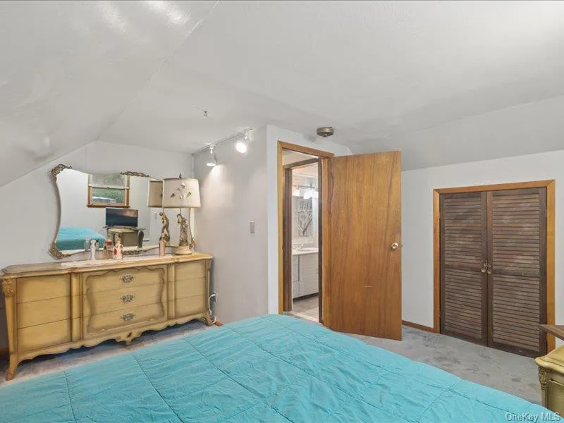 1241 Terry Road, Islip, NY, 5 Bedrooms Bedrooms, 10 Rooms Rooms,3 BathroomsBathrooms,Residential,For Rent,Terry,0,988894 1241 Terry Road, Islip, NY, 5 Bedrooms Bedrooms, 10 Rooms Rooms,3 BathroomsBathrooms,Residential,For Rent,Terry,0,988894
