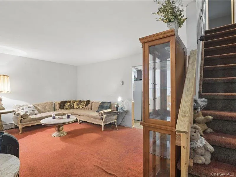 1241 Terry Road, Islip, NY, 5 Bedrooms Bedrooms, 10 Rooms Rooms,3 BathroomsBathrooms,Residential,For Rent,Terry,0,988894 1241 Terry Road, Islip, NY, 5 Bedrooms Bedrooms, 10 Rooms Rooms,3 BathroomsBathrooms,Residential,For Rent,Terry,0,988894