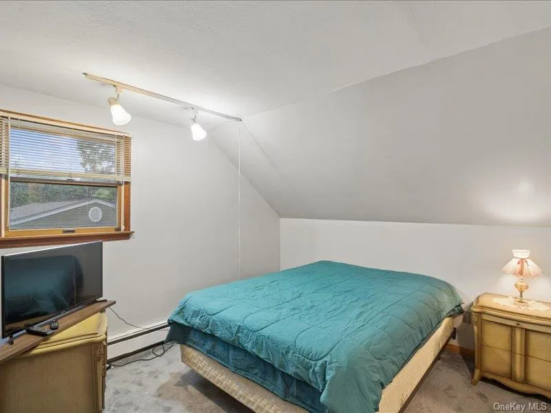 1241 Terry Road, Islip, NY, 5 Bedrooms Bedrooms, 10 Rooms Rooms,3 BathroomsBathrooms,Residential,For Rent,Terry,0,988894 1241 Terry Road, Islip, NY, 5 Bedrooms Bedrooms, 10 Rooms Rooms,3 BathroomsBathrooms,Residential,For Rent,Terry,0,988894