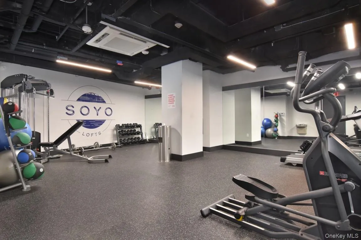 2 Mill Street, Yonkers, NY, 1 Bedroom Bedrooms, 3 Rooms Rooms,1 BathroomBathrooms,Residential Lease,For Rent,Mill,0,988895 2 Mill Street, Yonkers, NY, 1 Bedroom Bedrooms, 3 Rooms Rooms,1 BathroomBathrooms,Residential Lease,For Rent,Mill,0,988895