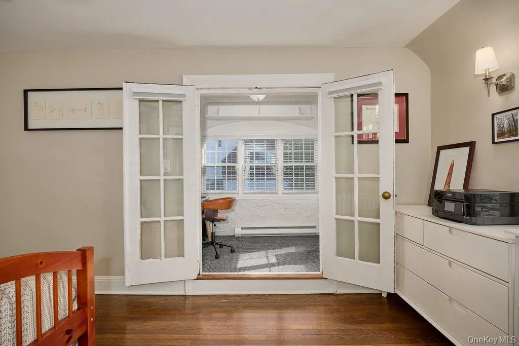4 Glenwolde Park, Greenburgh, NY, 3 Bedrooms Bedrooms, 8 Rooms Rooms,2 BathroomsBathrooms,Residential Lease,For Rent,Glenwolde,0,988901 4 Glenwolde Park, Greenburgh, NY, 3 Bedrooms Bedrooms, 8 Rooms Rooms,2 BathroomsBathrooms,Residential Lease,For Rent,Glenwolde,0,988901